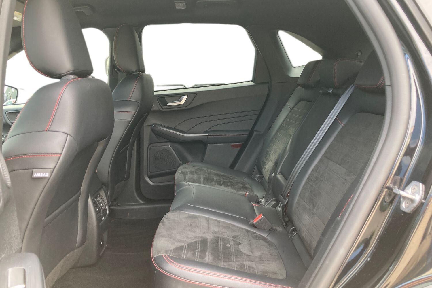 Billede af Ford Kuga 2,5 Plugin-hybrid ST-Line X CVT 225HK 5d Trinl. Gear