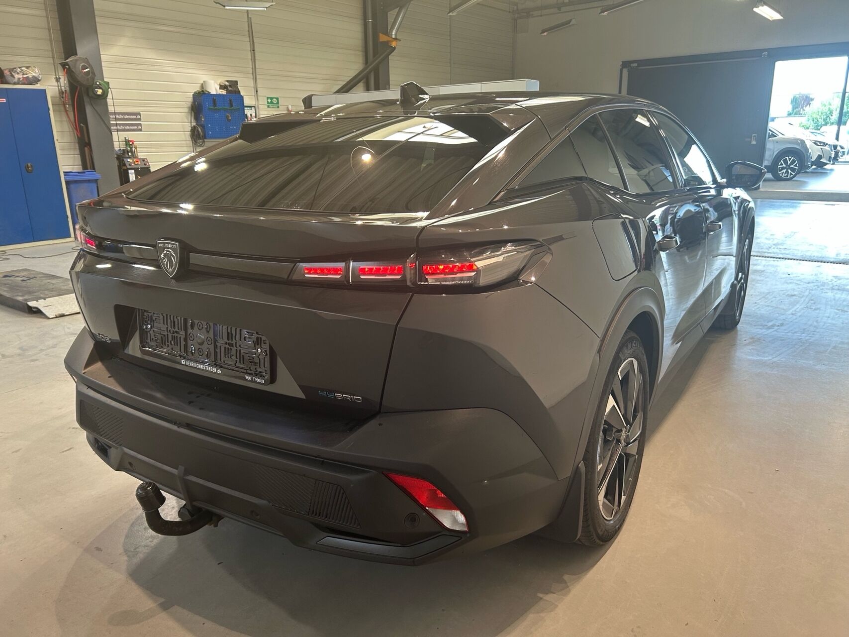 Billede af Peugeot 408 1,6 Plugin-hybrid Allure Pack EAT8 180HK 5d 8g Aut.