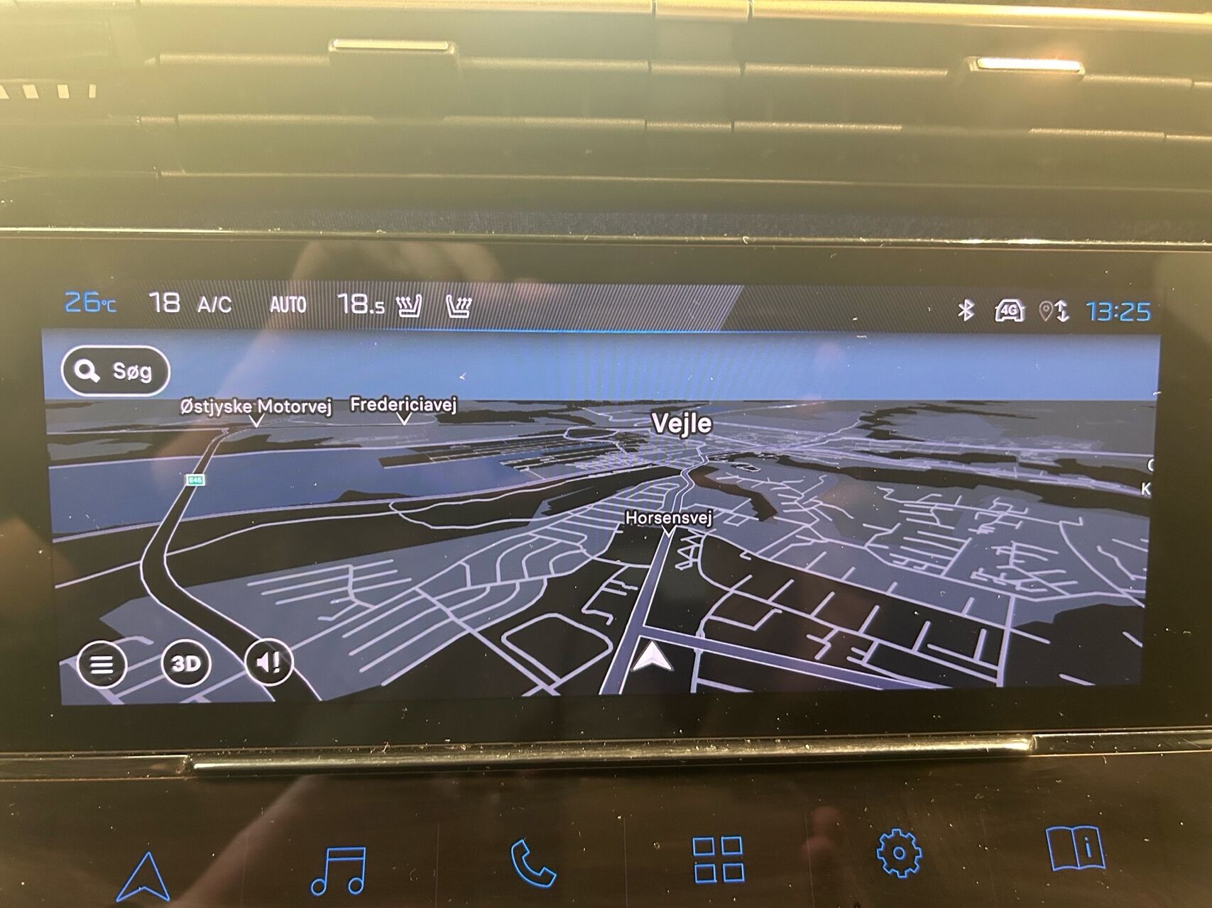 Billede af Peugeot 408 1,6 Plugin-hybrid Allure Pack EAT8 180HK 5d 8g Aut.