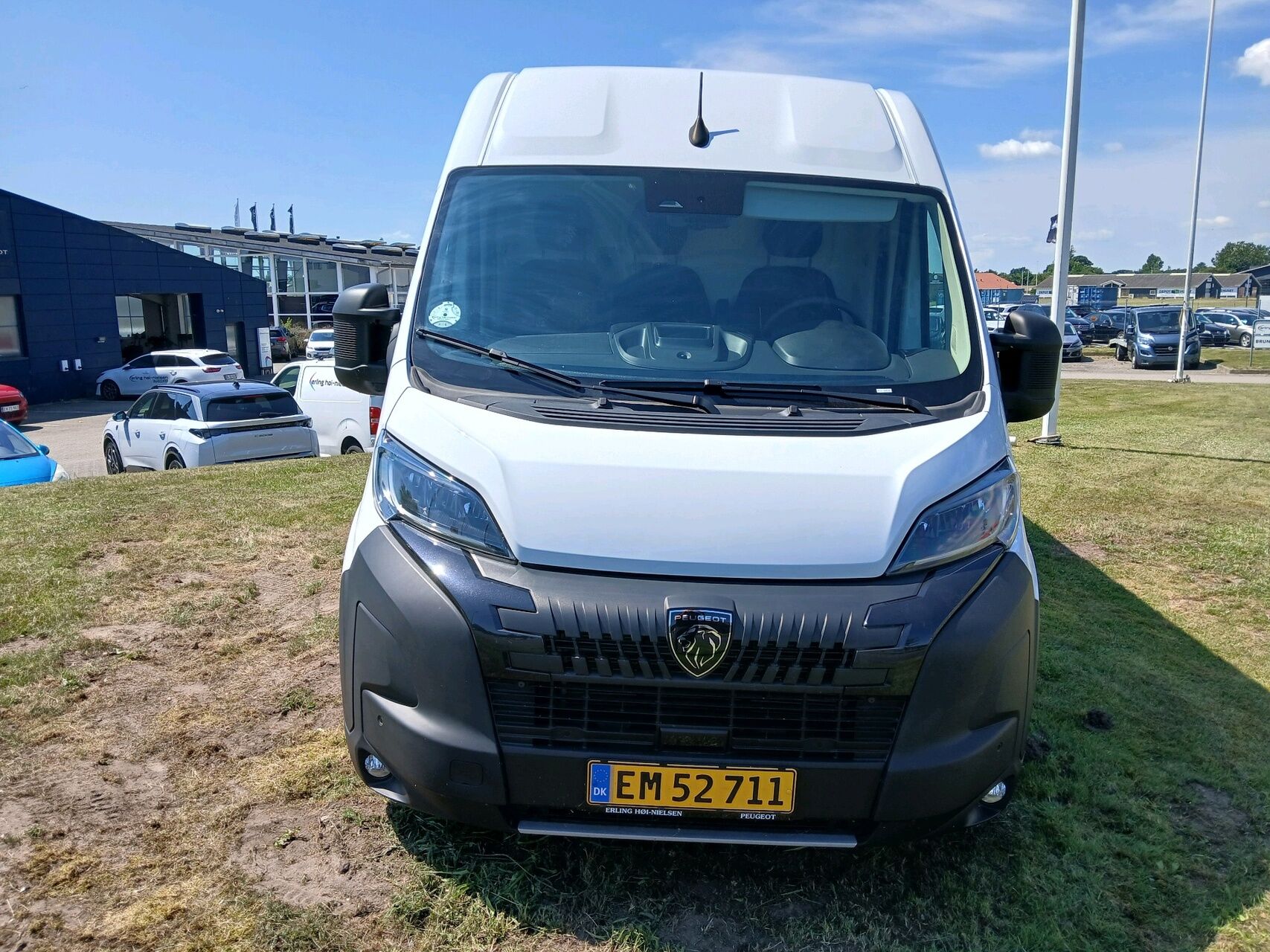 Billede af Peugeot Boxer 333 L3H2 2,2 BlueHDi Premium 140HK Van 6g