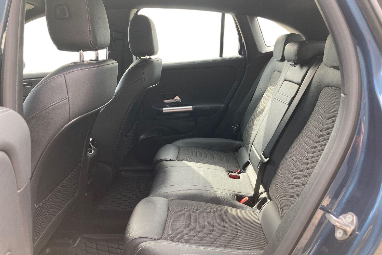 Billede af Mercedes-Benz EQA 300 EL Progressive 4Matic 228HK 5d Aut.
