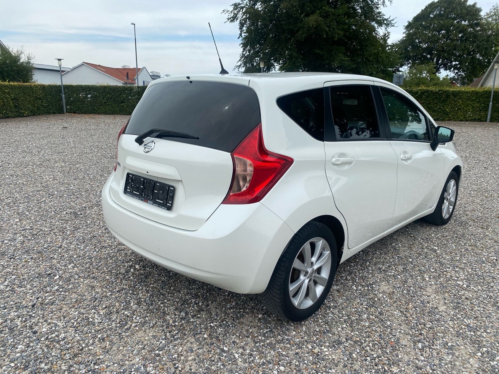 Billede af Nissan Note 1,2 DIG-S Acenta Plus CVT 98HK 5d Aut.