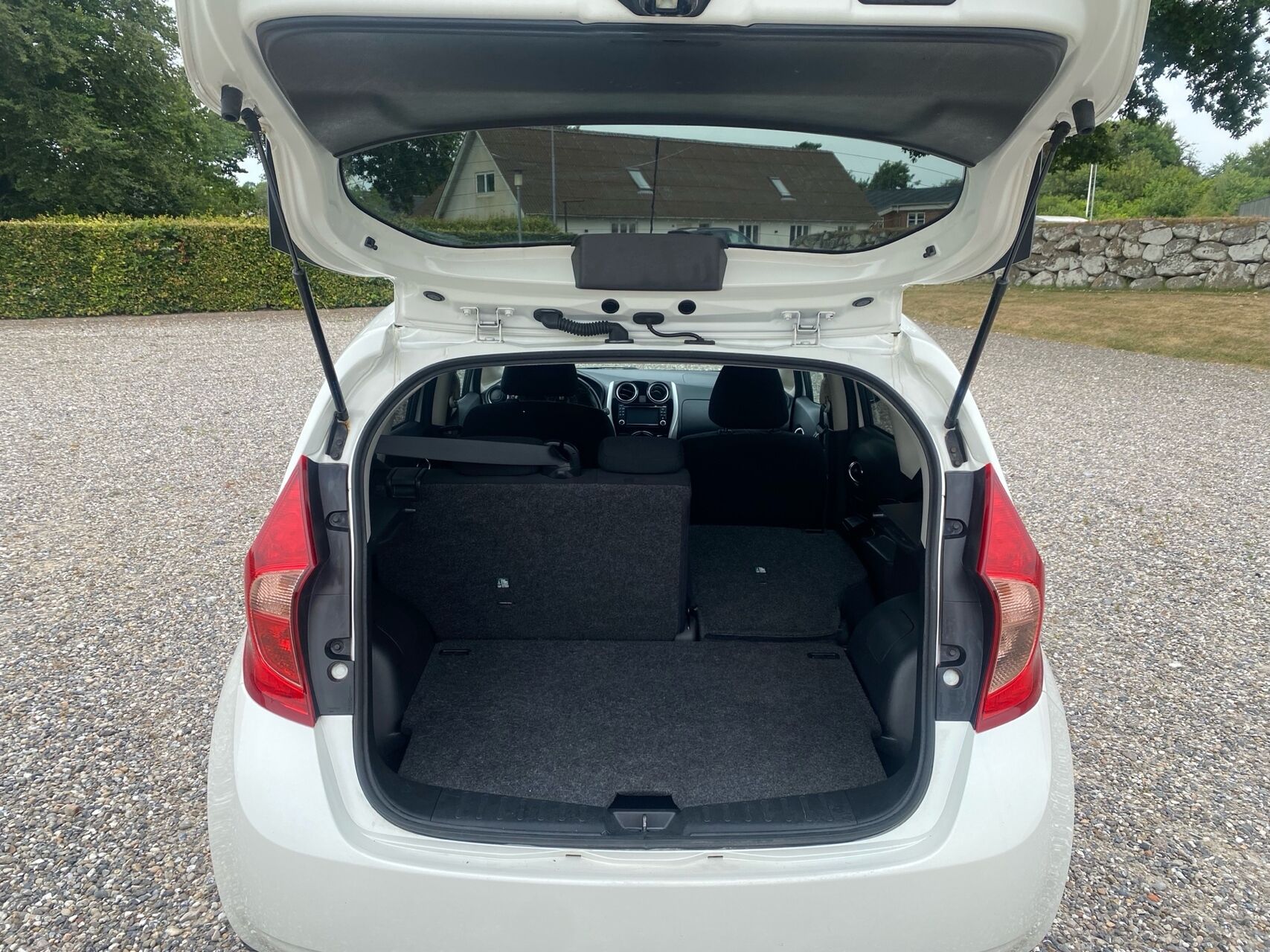 Billede af Nissan Note 1,2 DIG-S Acenta Plus CVT 98HK 5d Aut.
