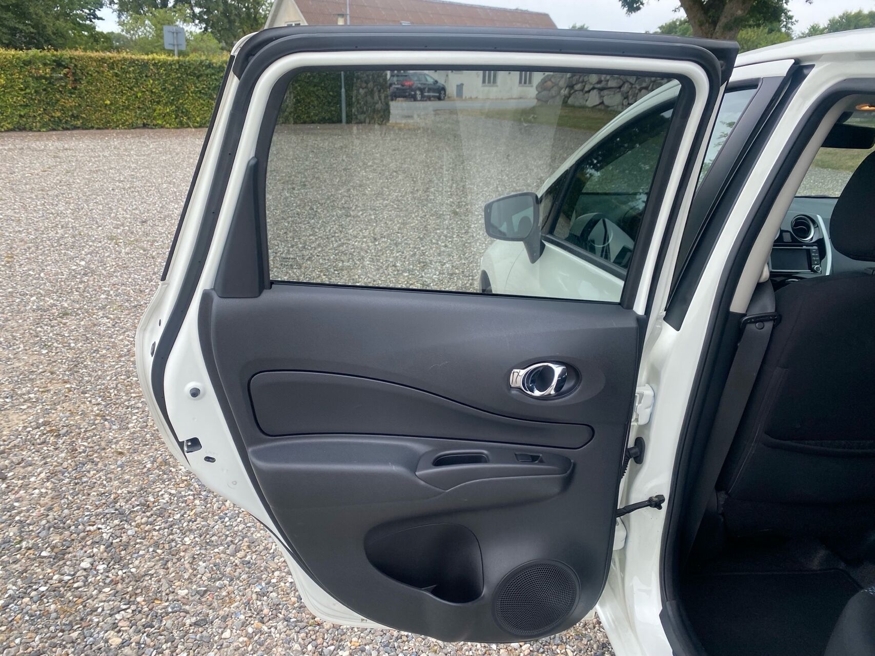 Billede af Nissan Note 1,2 DIG-S Acenta Plus CVT 98HK 5d Aut.