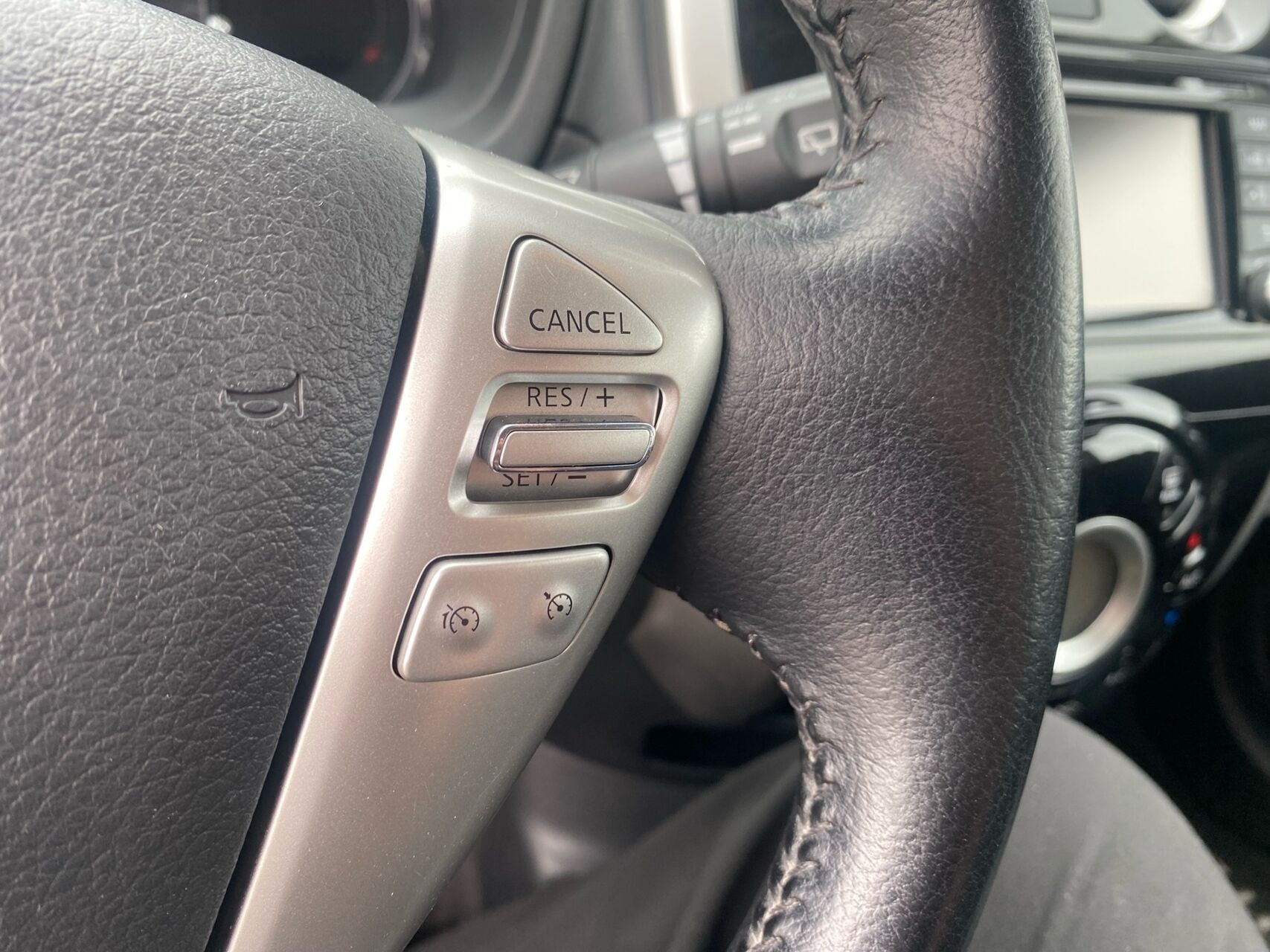 Billede af Nissan Note 1,2 DIG-S Acenta Plus CVT 98HK 5d Aut.