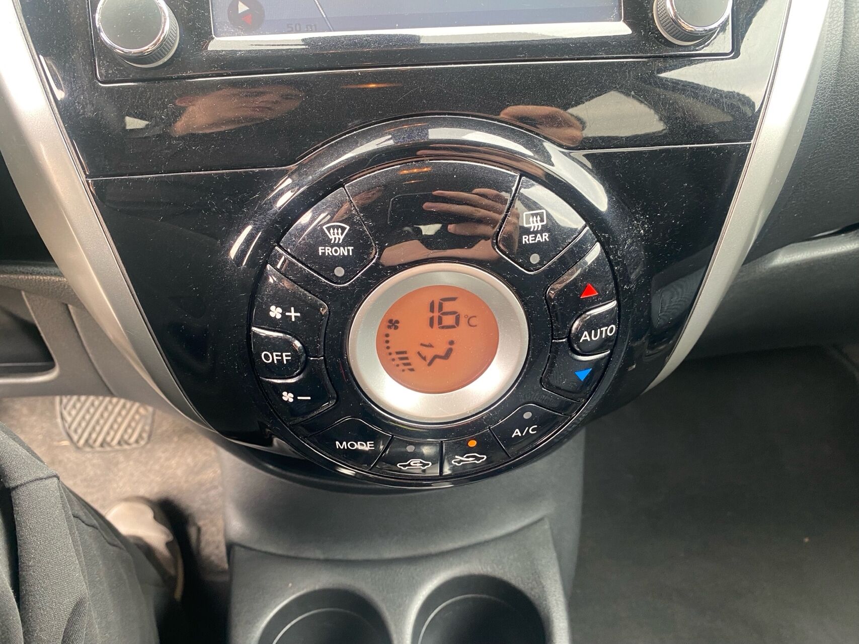 Billede af Nissan Note 1,2 DIG-S Acenta Plus CVT 98HK 5d Aut.