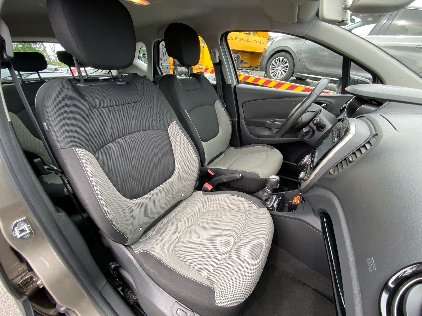 Billede af Renault Captur 1,2 TCE Galla EDC 120HK 5d 6g Aut.