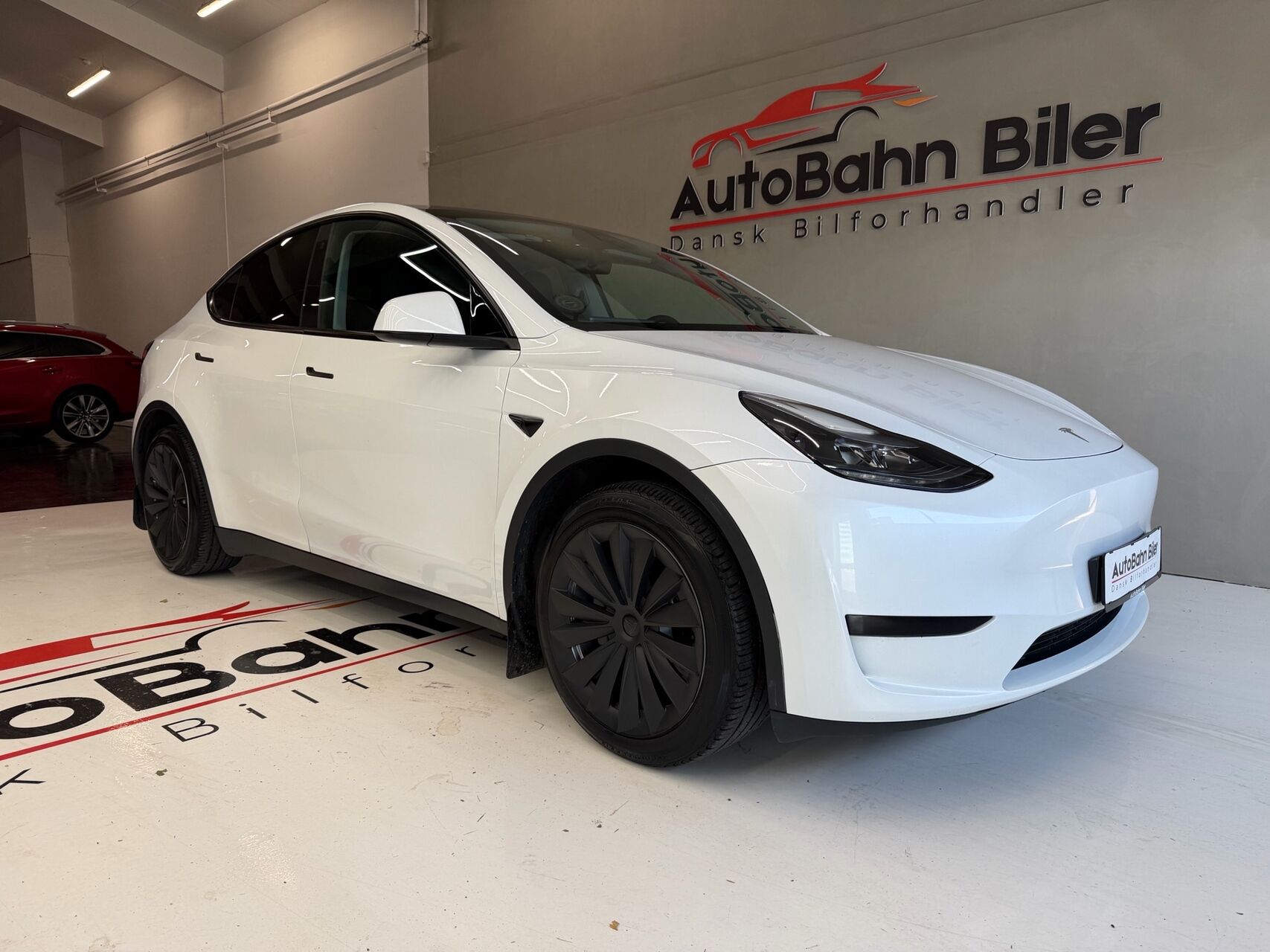 Billede af Tesla Model Y EL RWD 299HK 5d Aut.