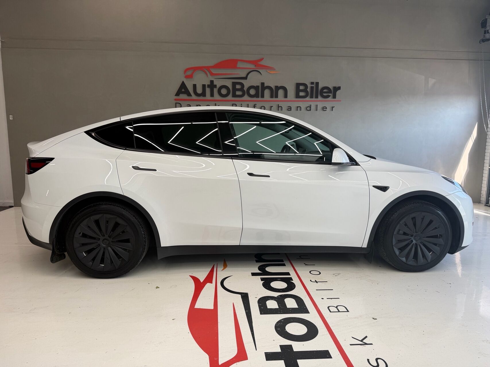 Billede af Tesla Model Y EL RWD 299HK 5d Aut.