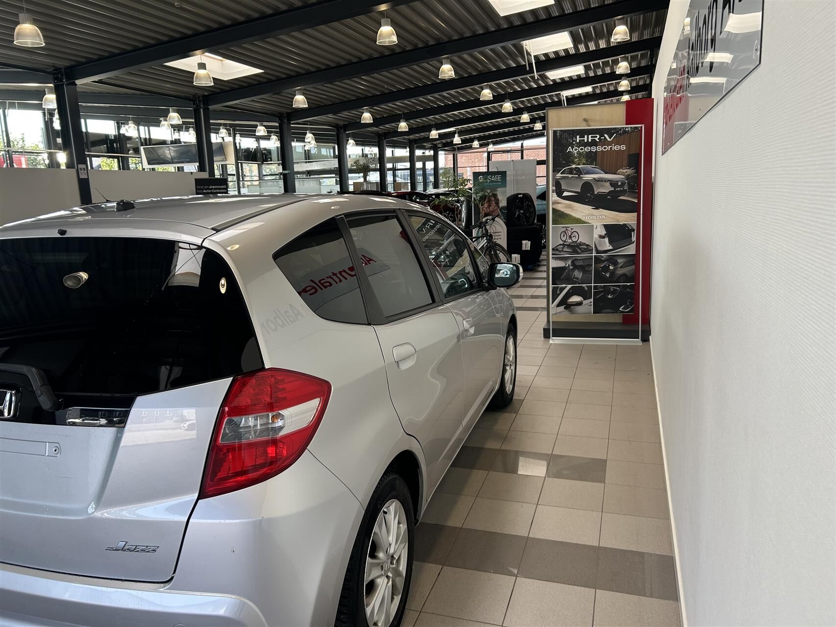 Billede af Honda Jazz 1,4 Comfort Plus CVT 99HK 5d Aut.