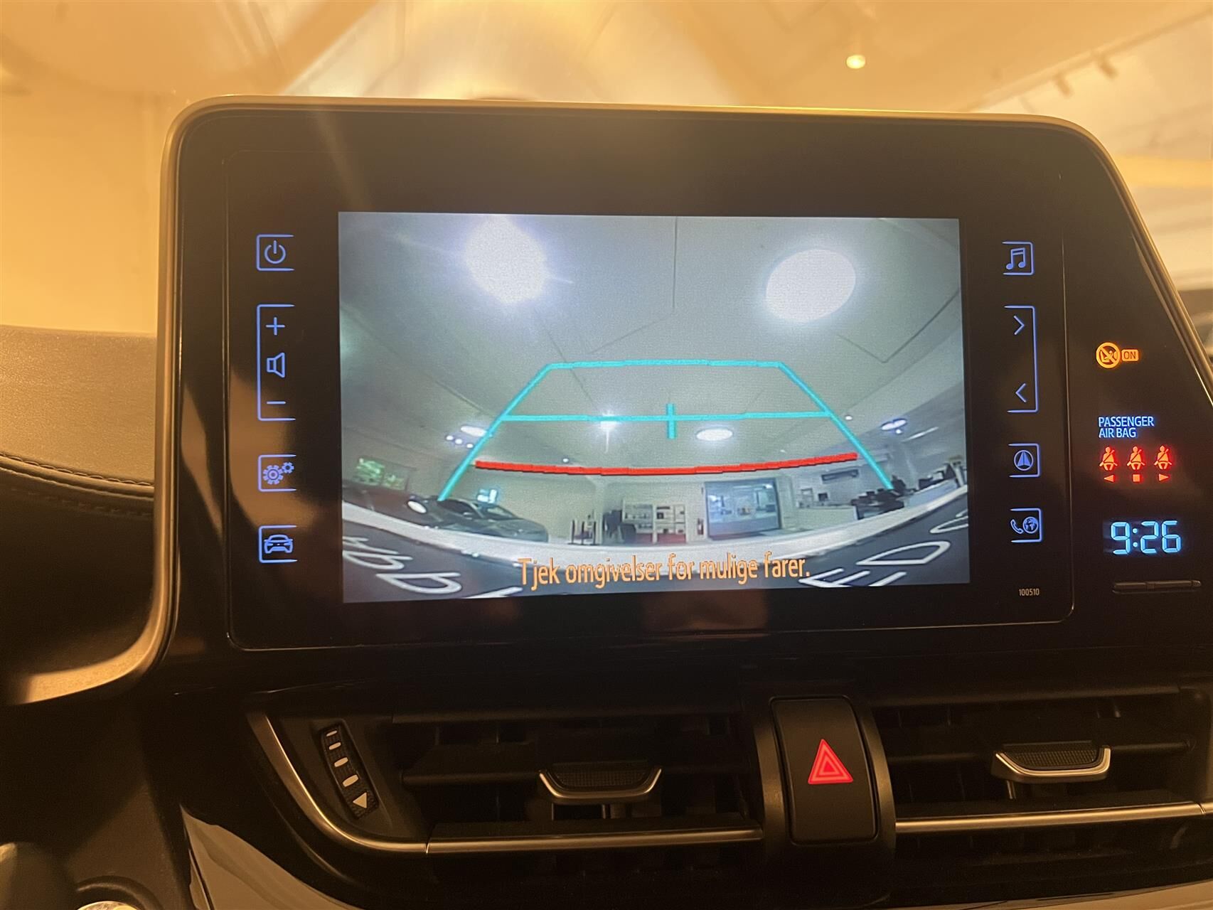Billede af Toyota C-HR 1,8 Hybrid C-LUB Premium Selected Multidrive S 122HK 5d Aut.