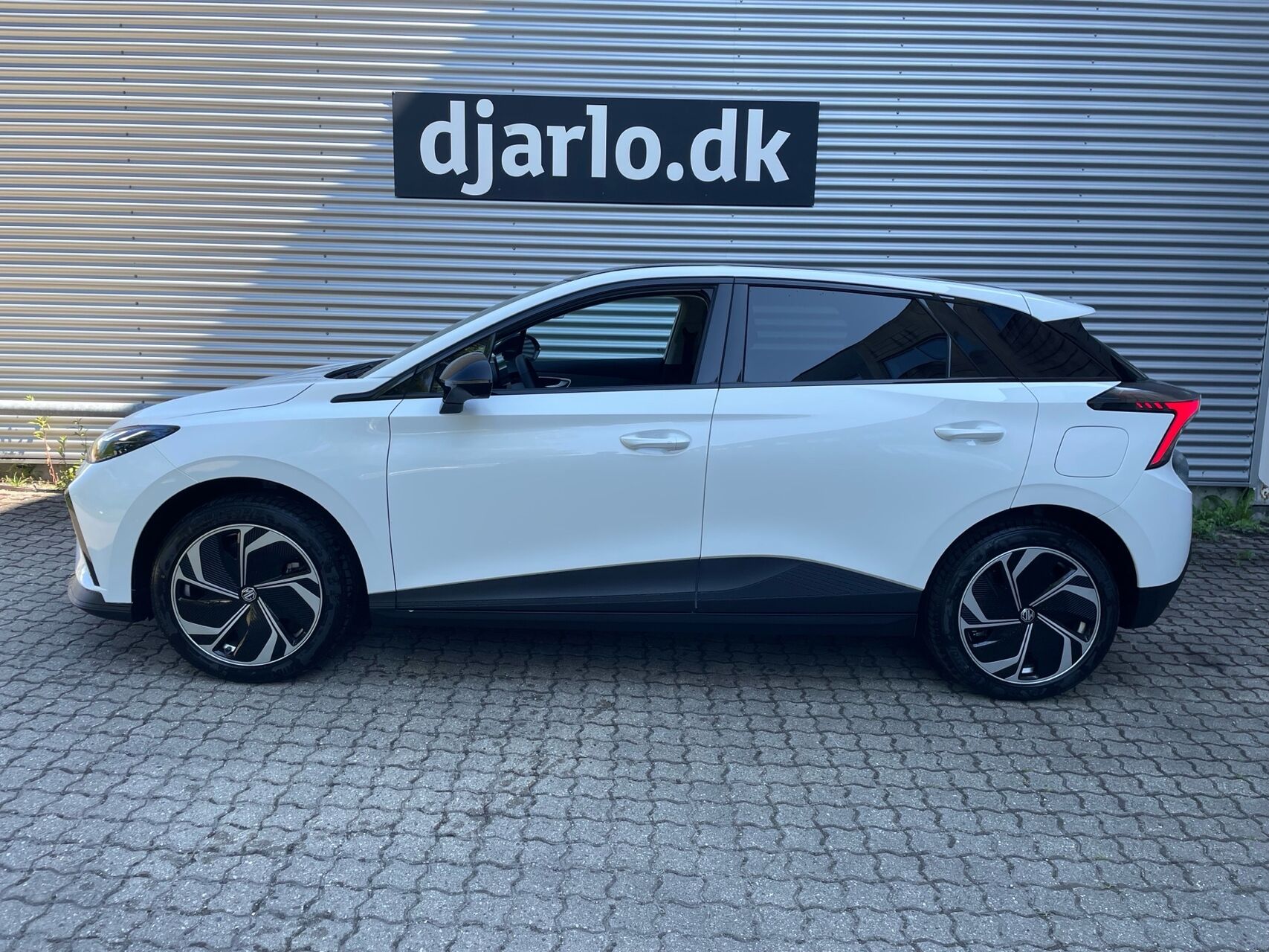 Billede af MG MG4 Electric Extended Range Premium 245HK 5d Aut.