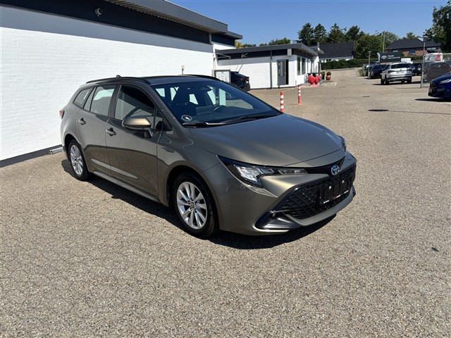 Toyota Corolla 1.8 hybrid (140 hk) Touring Sports aut. gear Active Comfort