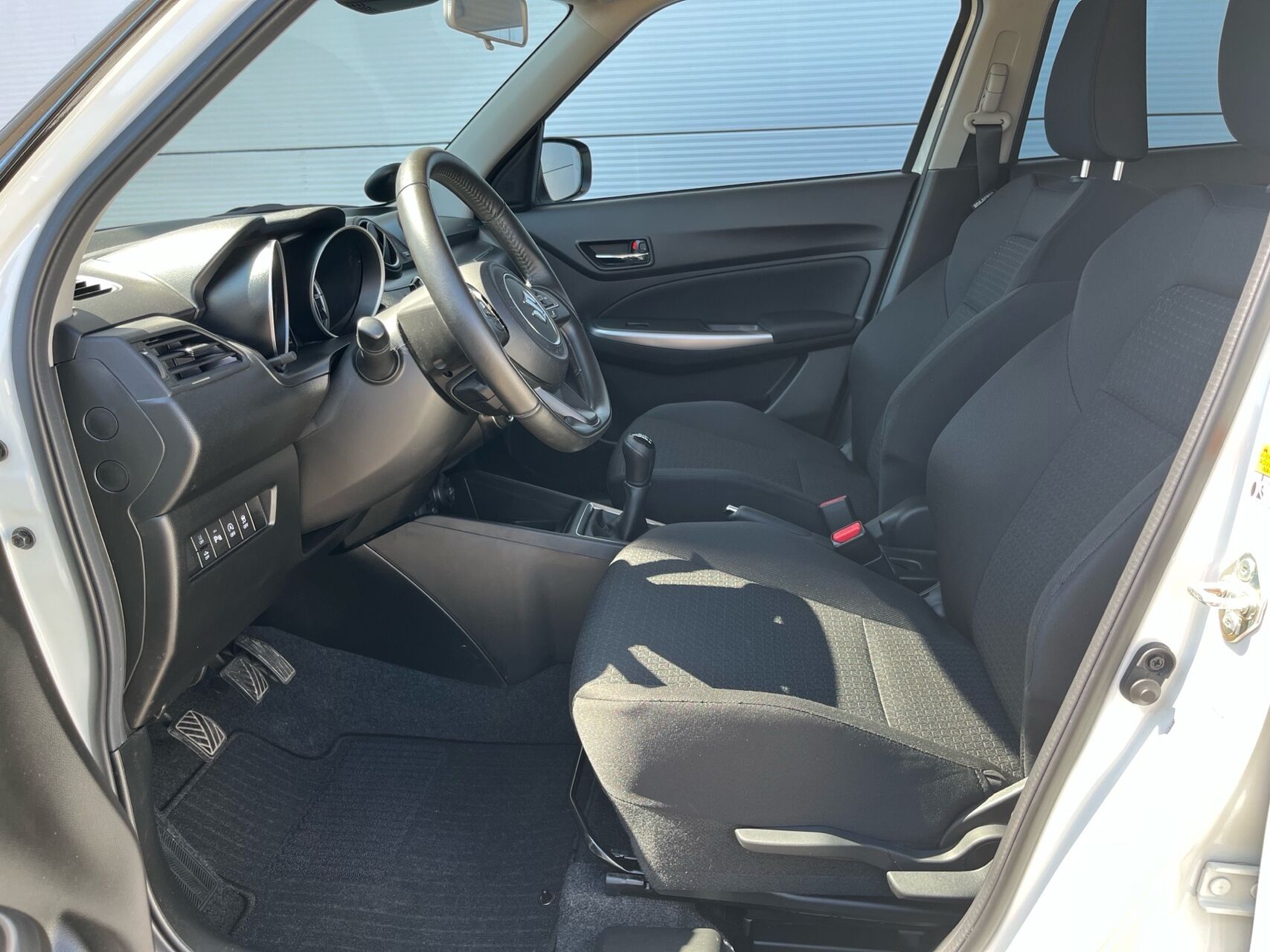 Billede af Suzuki Swift 1,2 Dualjet  Mild hybrid Exclusive AEB 83HK 5d