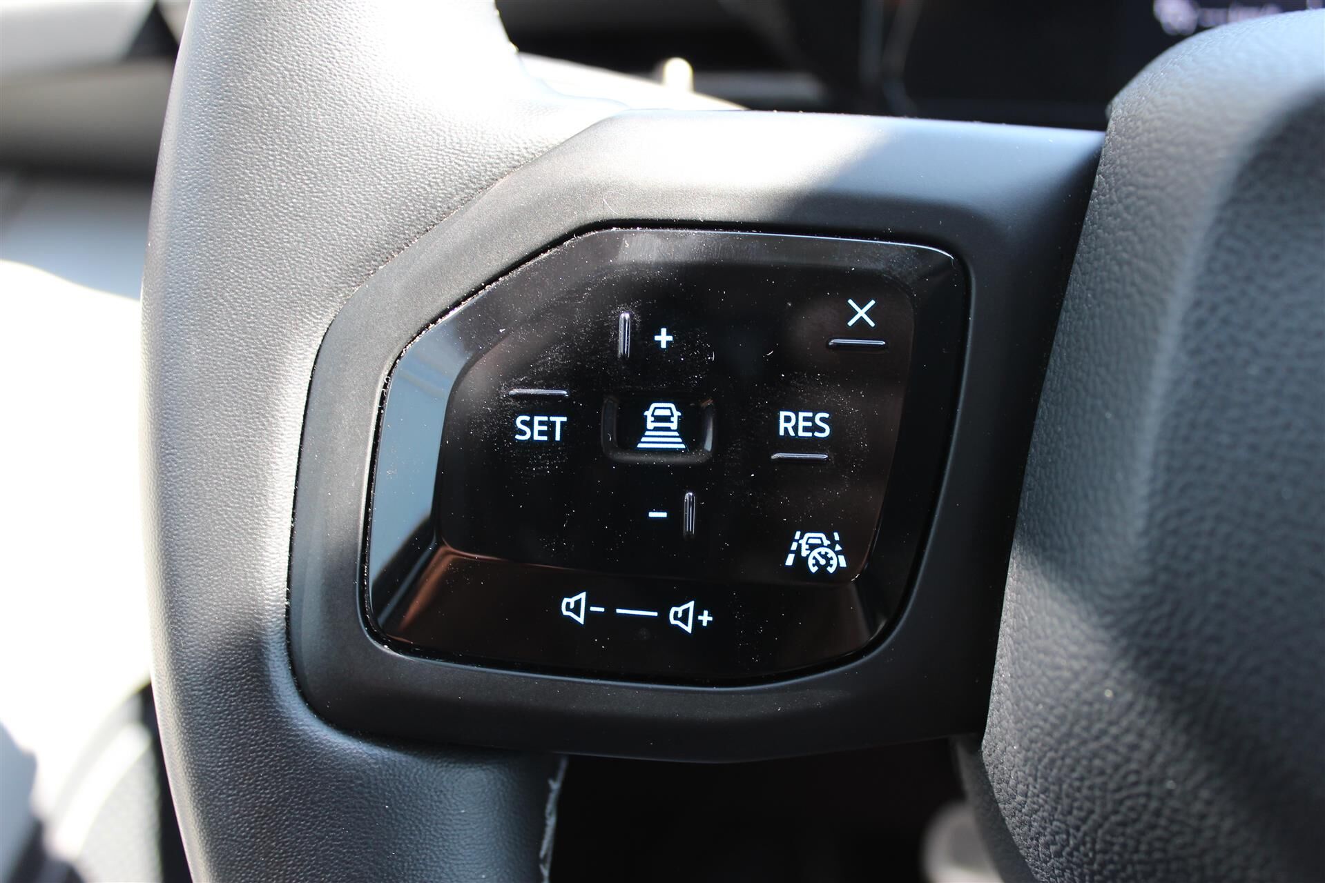 Billede af Ford Explorer EL UR Select RWD 286HK 5d Aut.