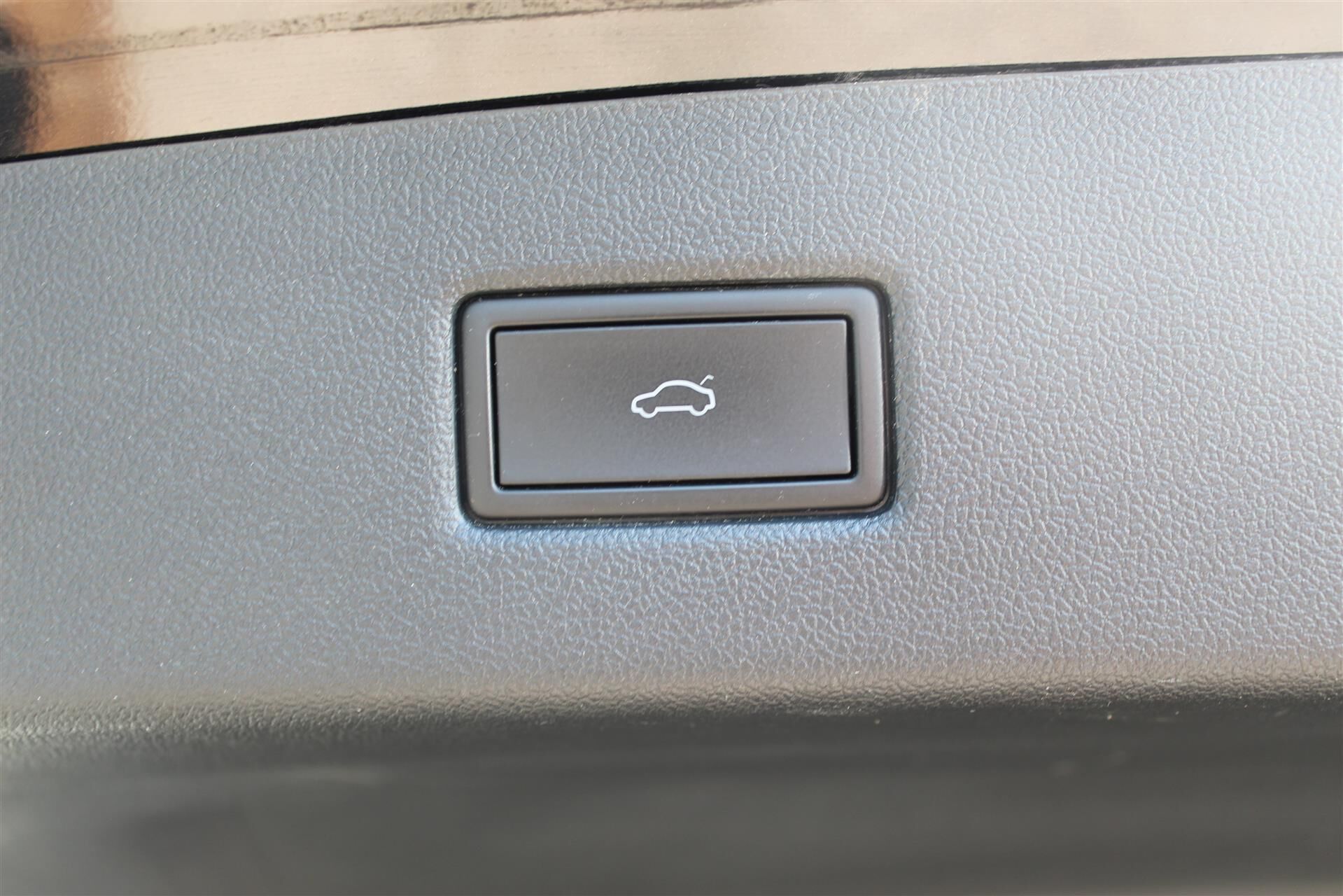 Billede af Ford Explorer EL UR Select RWD 286HK 5d Aut.