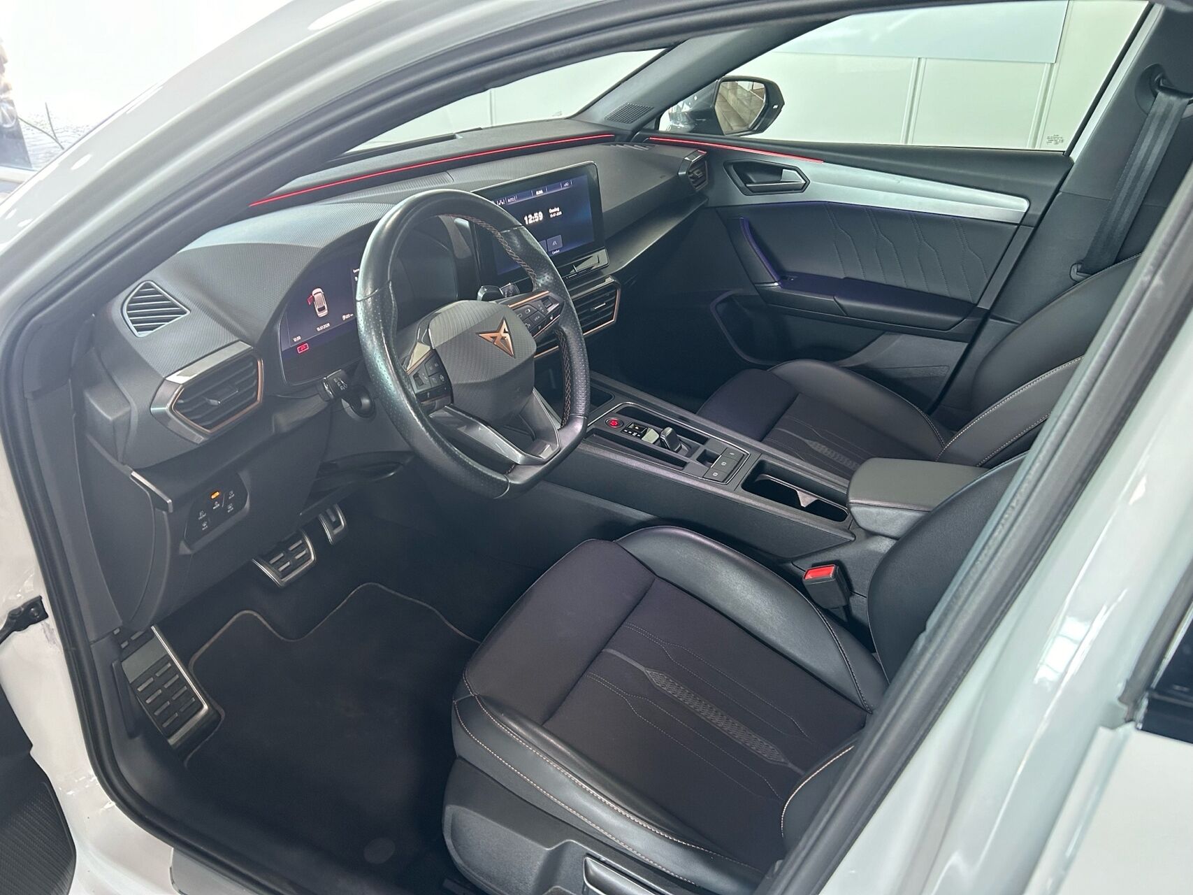 Billede af Cupra Leon Sportstourer 1,4 TSI  Plugin-hybrid DSG 245HK Stc 6g Aut.