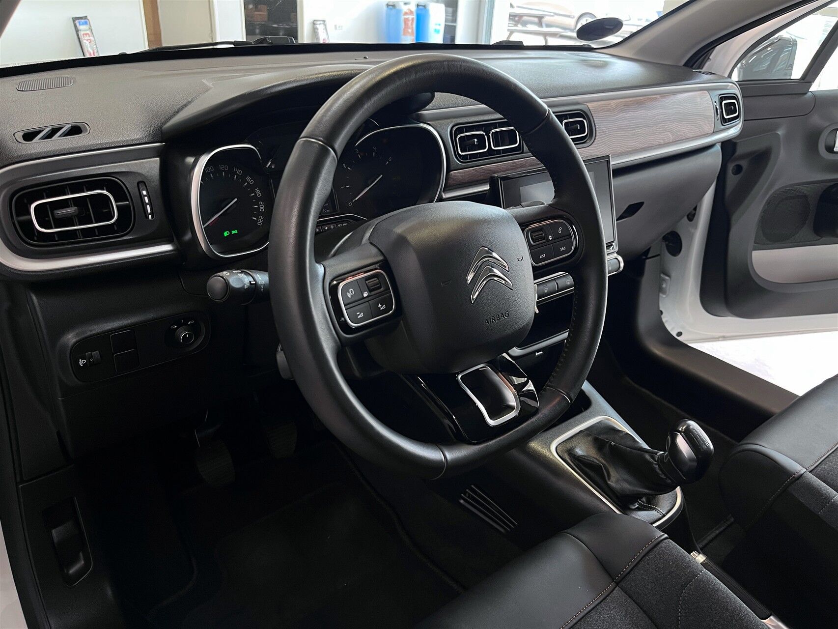 Billede af Citroën C3 1,2 PureTech Impress 83HK 5d