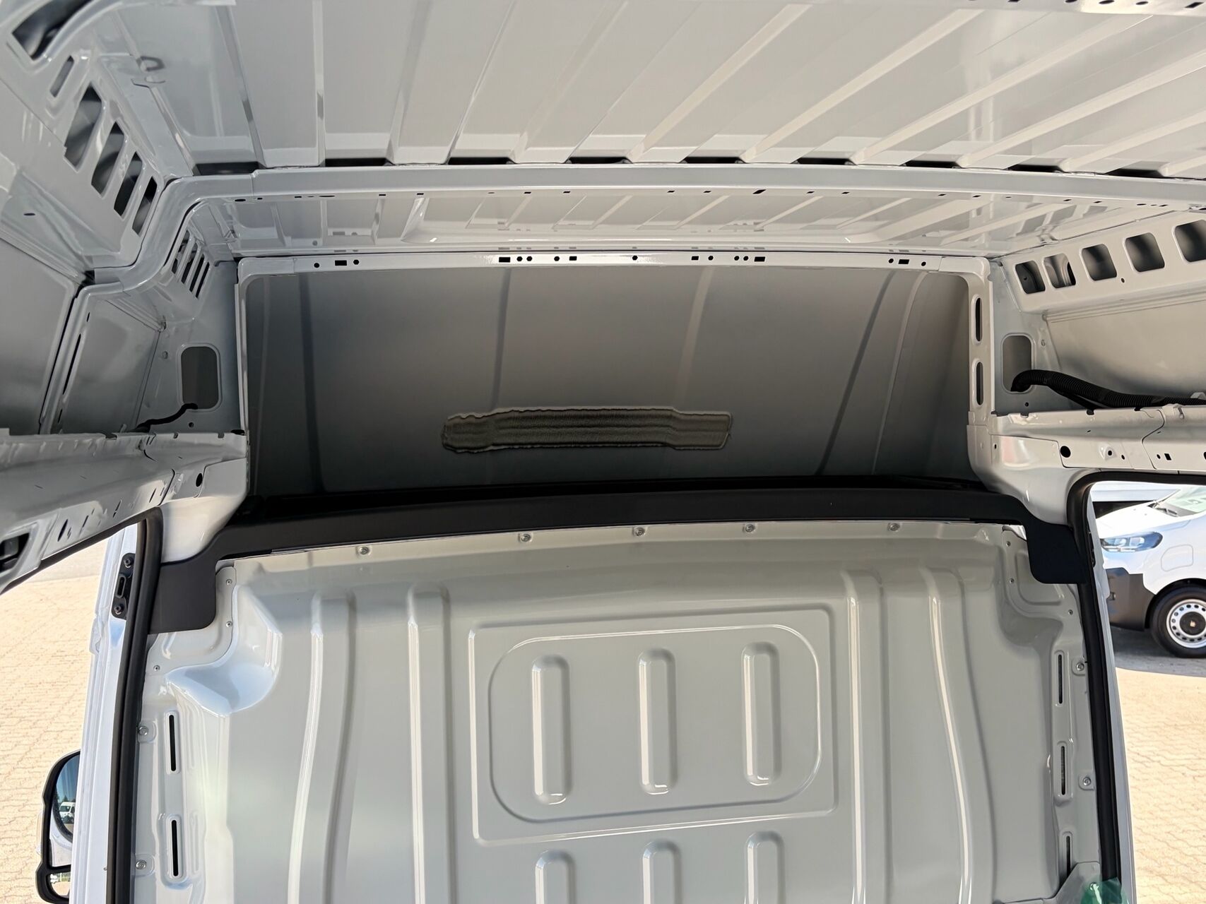 Billede af Fiat Ducato 35M L4H3 2,2 Multijet Comfort 180HK Van 8g Aut.