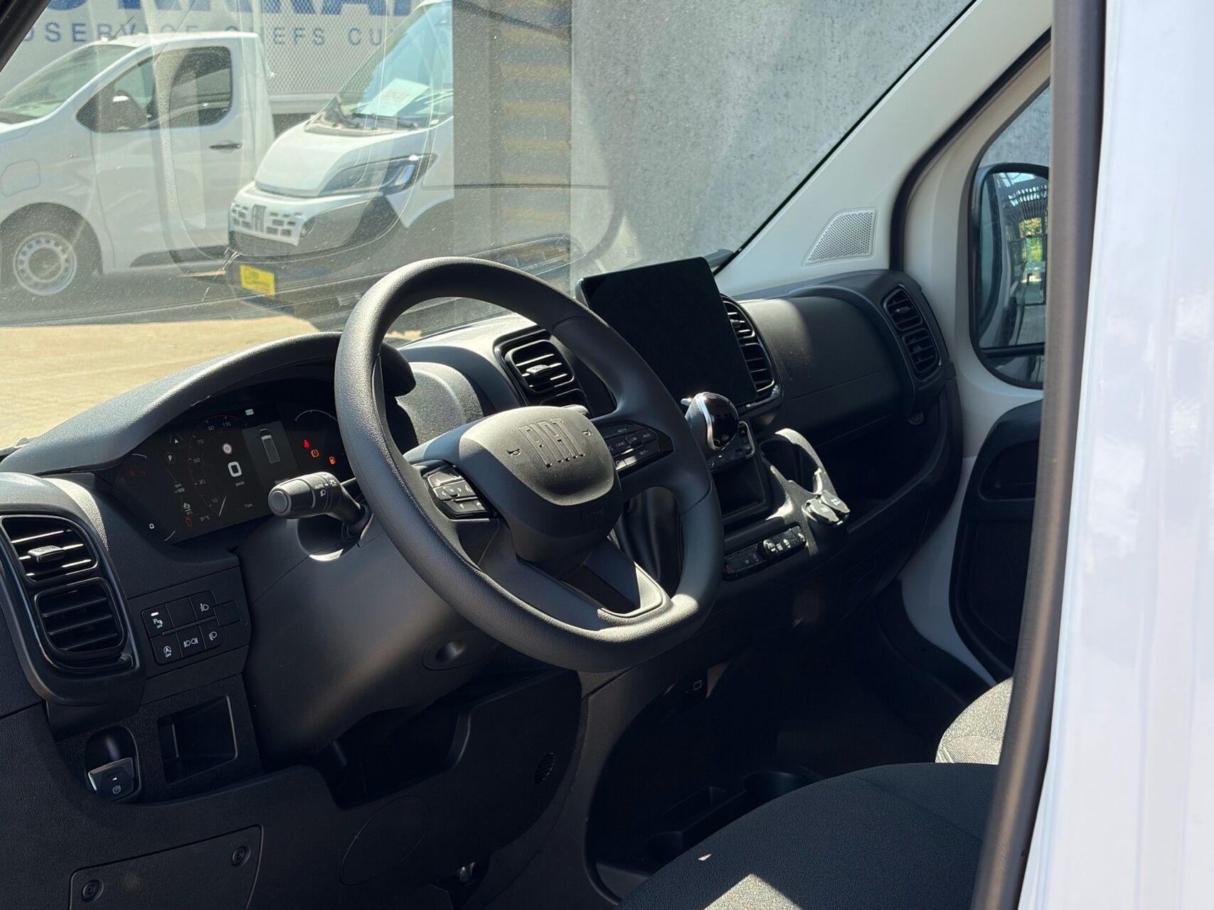 Billede af Fiat Ducato 35M L4H3 2,2 Multijet Comfort 180HK Van 8g Aut.
