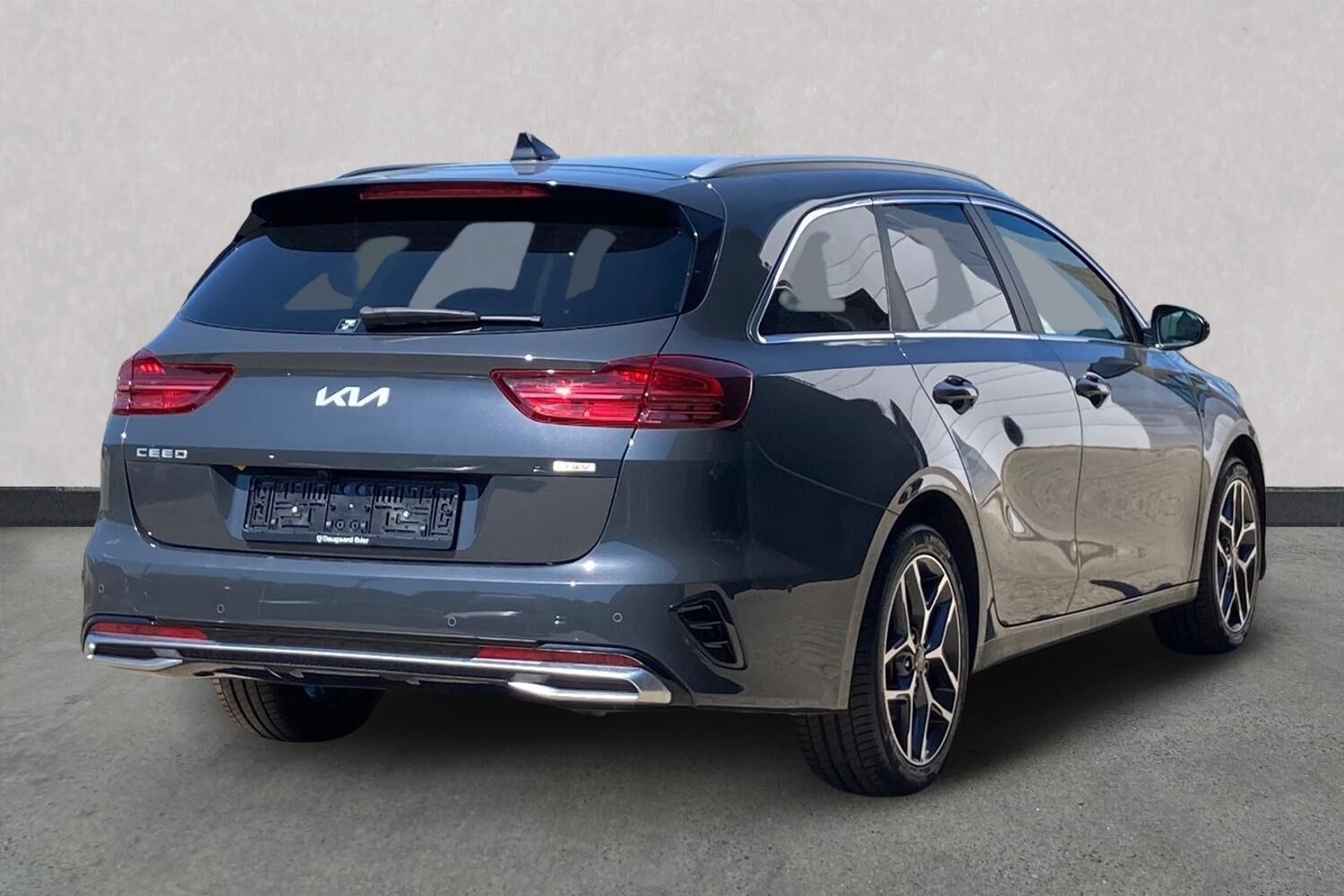 Billede af Kia Ceed SW 1,6 GDI PHEV  Plugin-hybrid Upgrade DCT 141HK Stc 6g Aut.