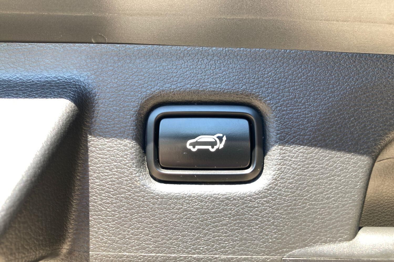 Billede af Kia Ceed SW 1,6 GDI PHEV  Plugin-hybrid Upgrade DCT 141HK Stc 6g Aut.