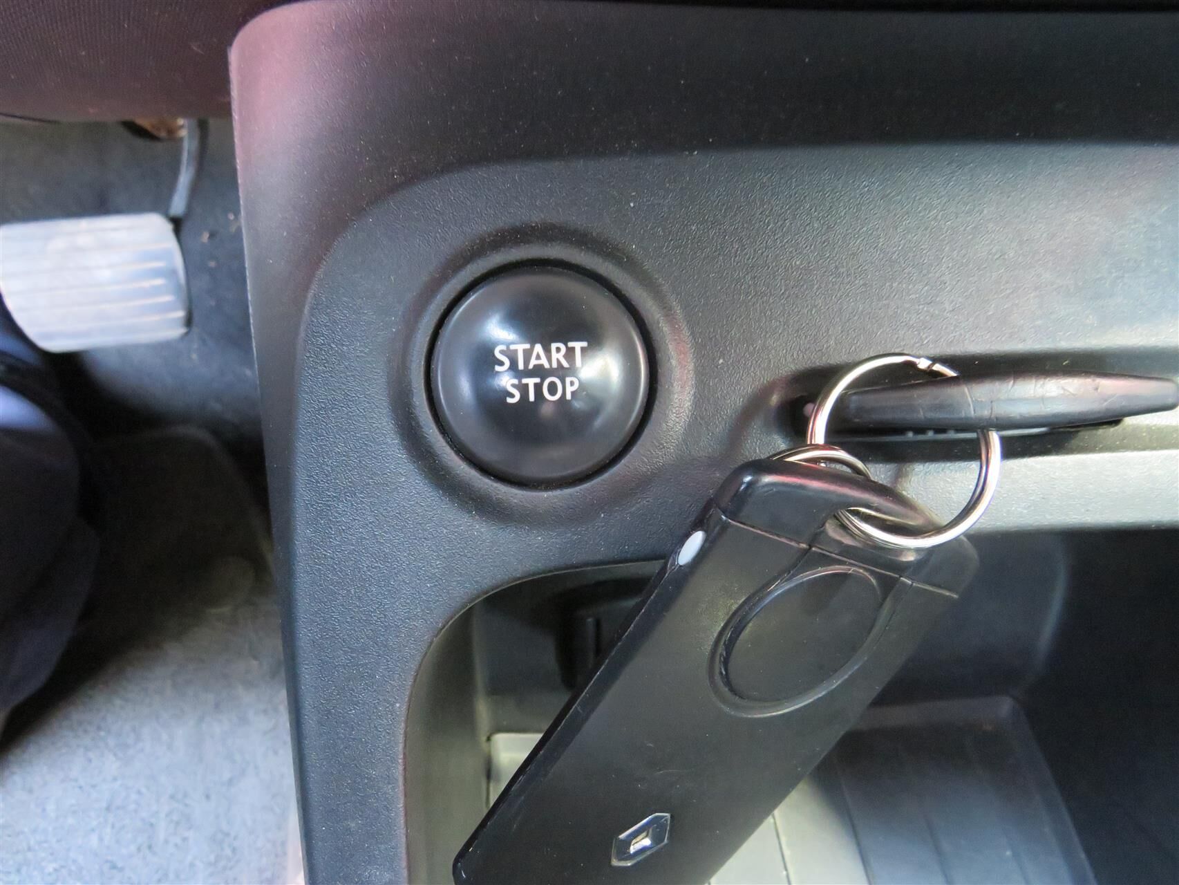 Billede af Renault Captur 1,2 TCE Expression EDC 120HK 5d 6g Aut.