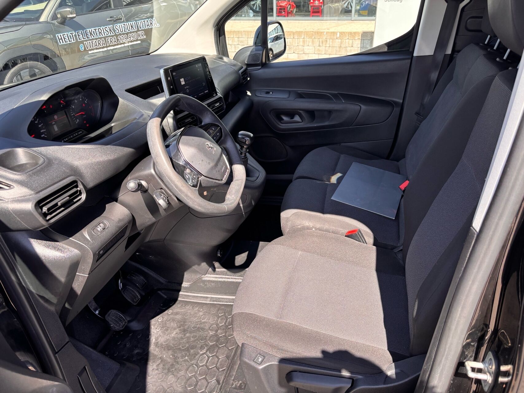 Billede af Peugeot Partner L1 V1 1,5 BlueHDi Plus 100HK Van