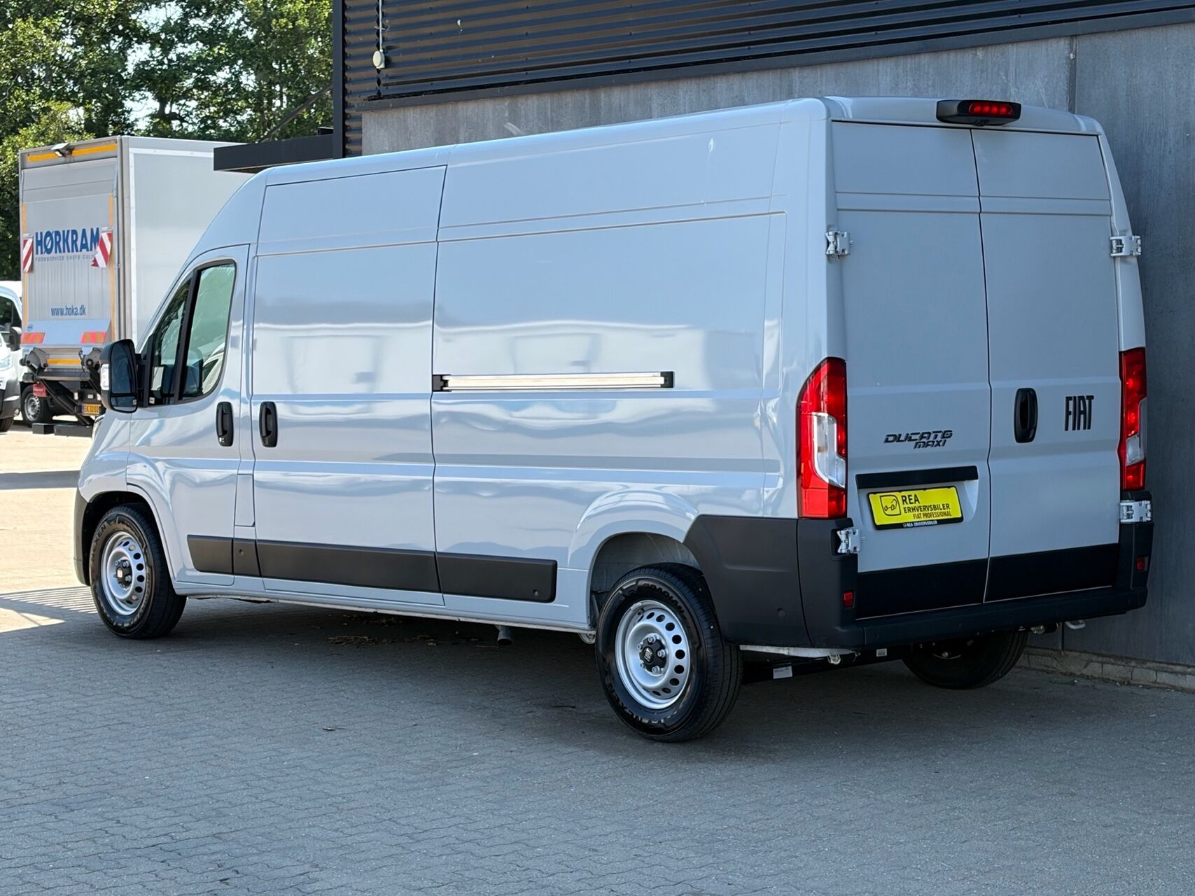 Billede af Fiat Ducato 35M L3H2 2,2 Multijet Comfort 180HK Van 8g Aut.