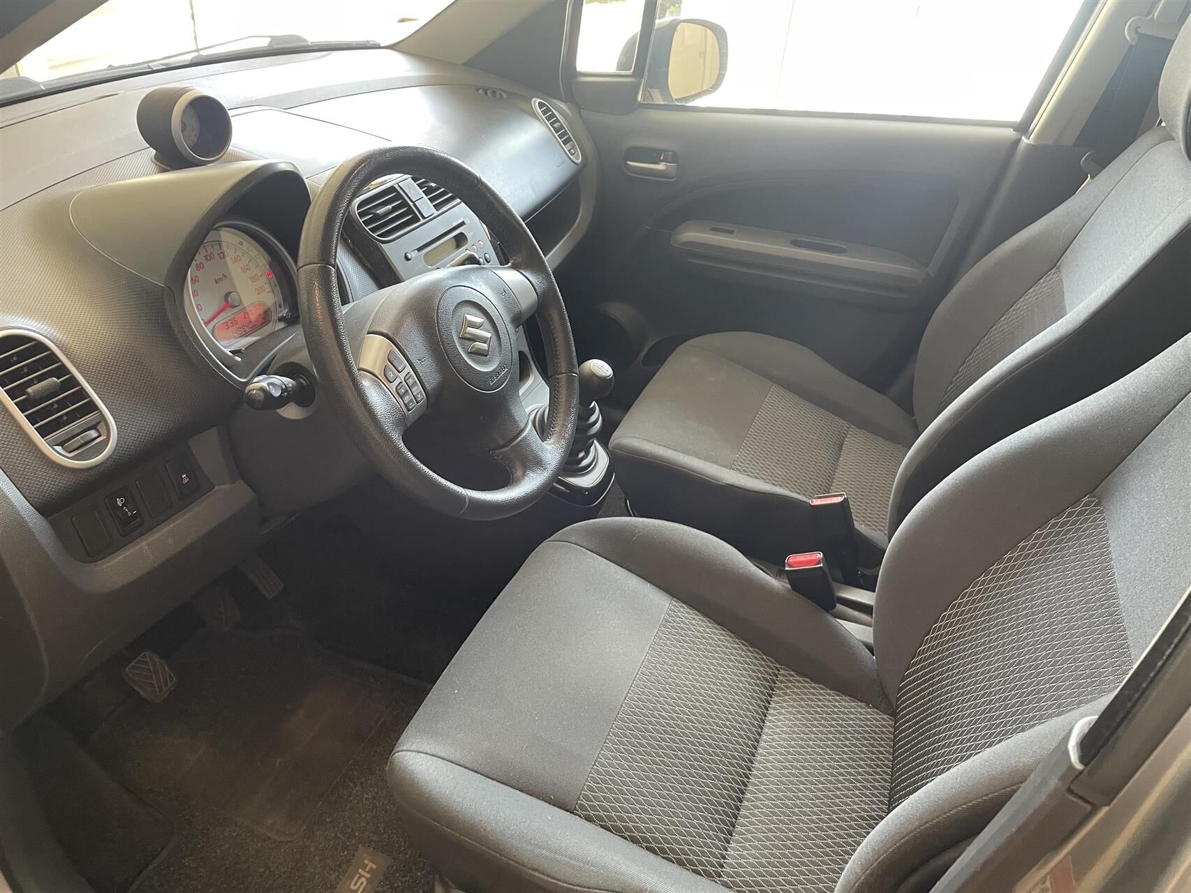 Billede af Suzuki Splash 1,0 12V GLS A/C 68HK 5d
