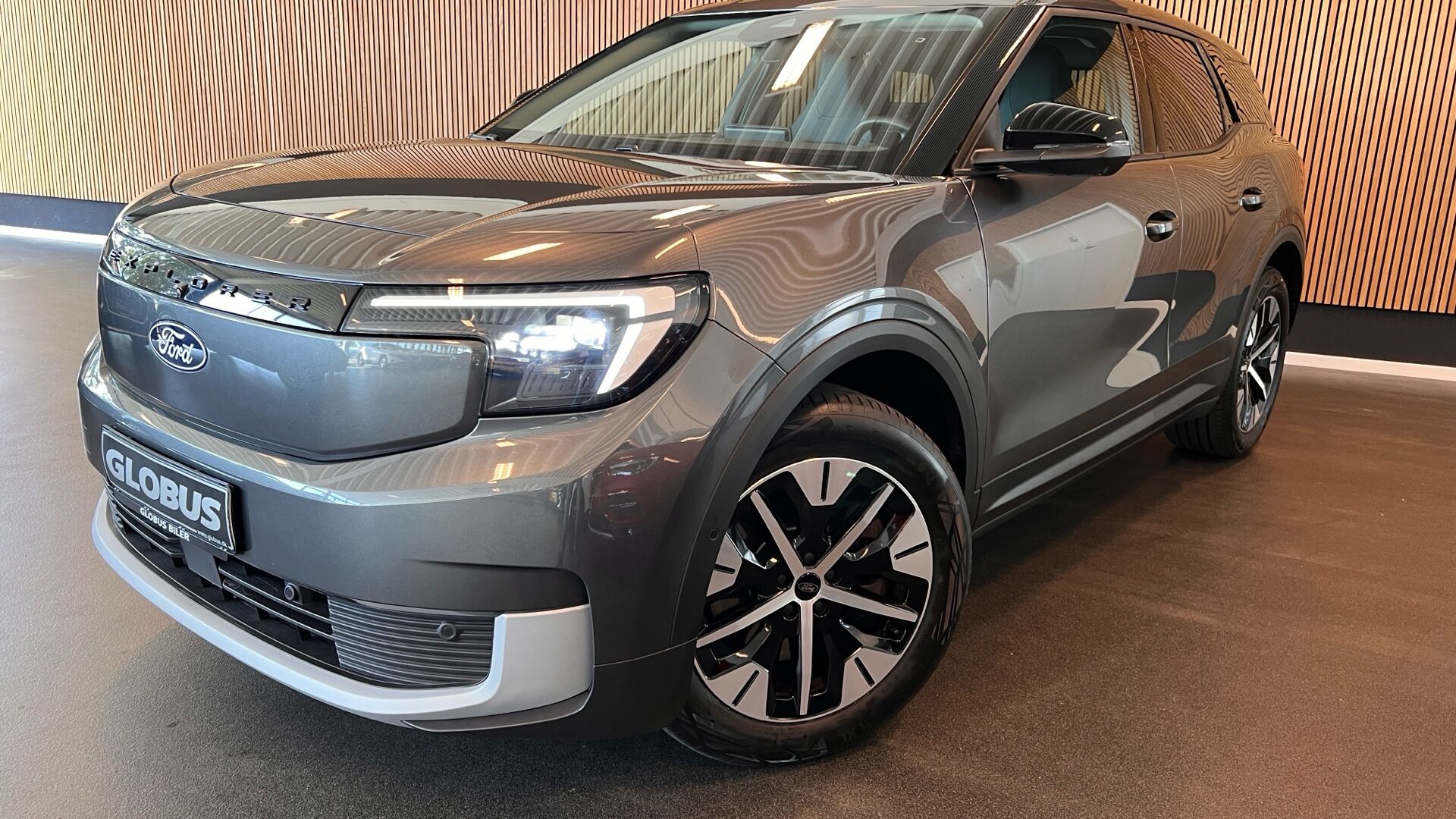 Billede af Ford Explorer EL UR Select AWD 340HK 5d Aut.