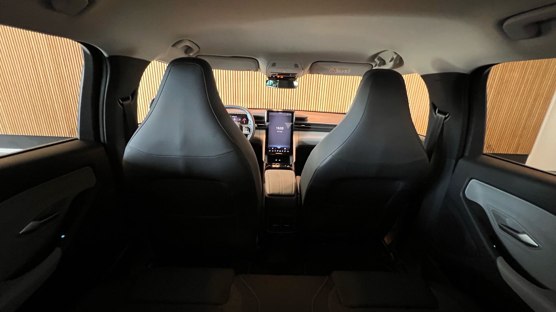 Billede af Ford Explorer EL UR Select AWD 340HK 5d Aut.