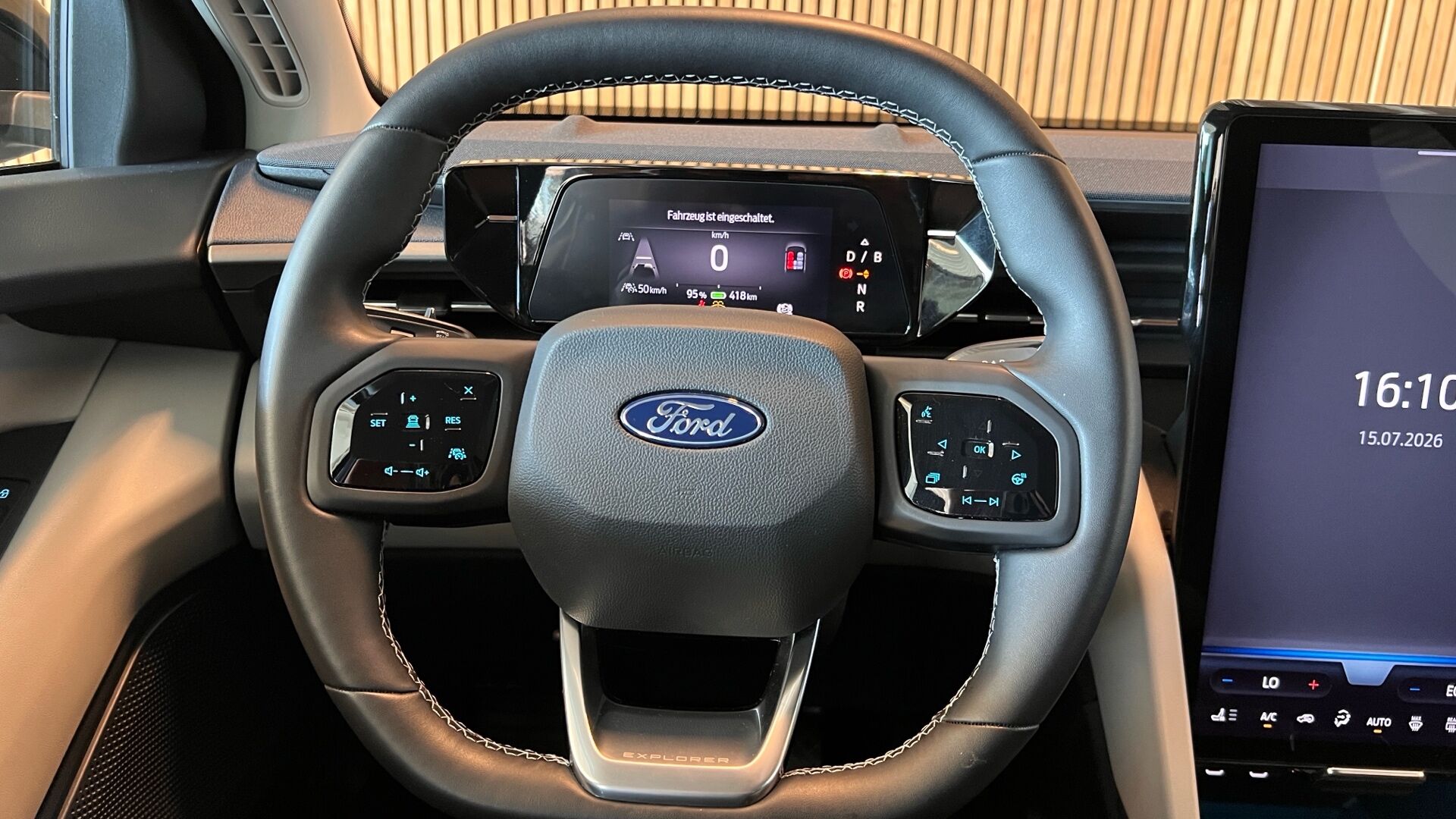 Billede af Ford Explorer EL UR Select AWD 340HK 5d Aut.
