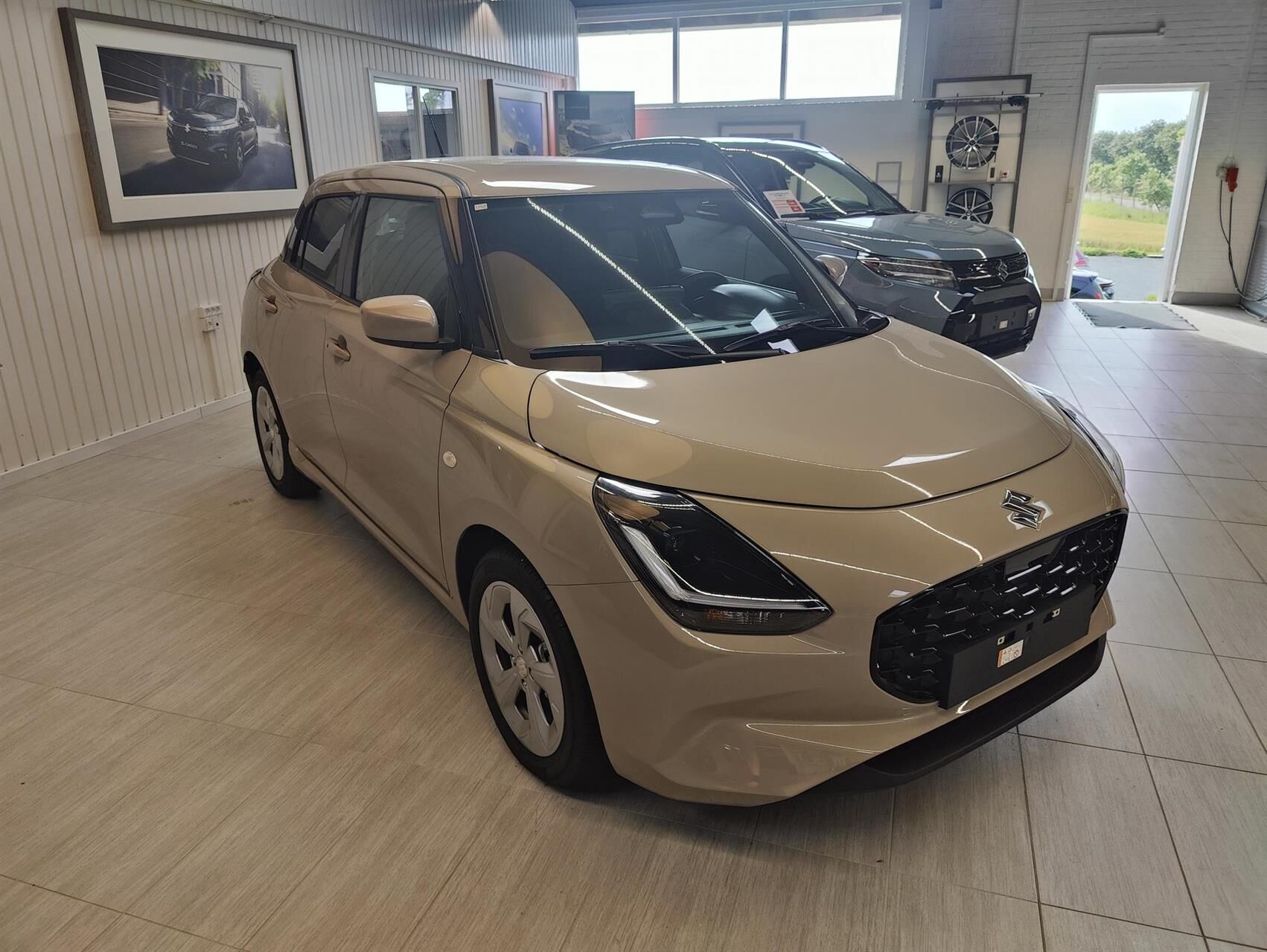 Billede af Suzuki Swift 1,2 Advance CVT 82HK 5d Aut.