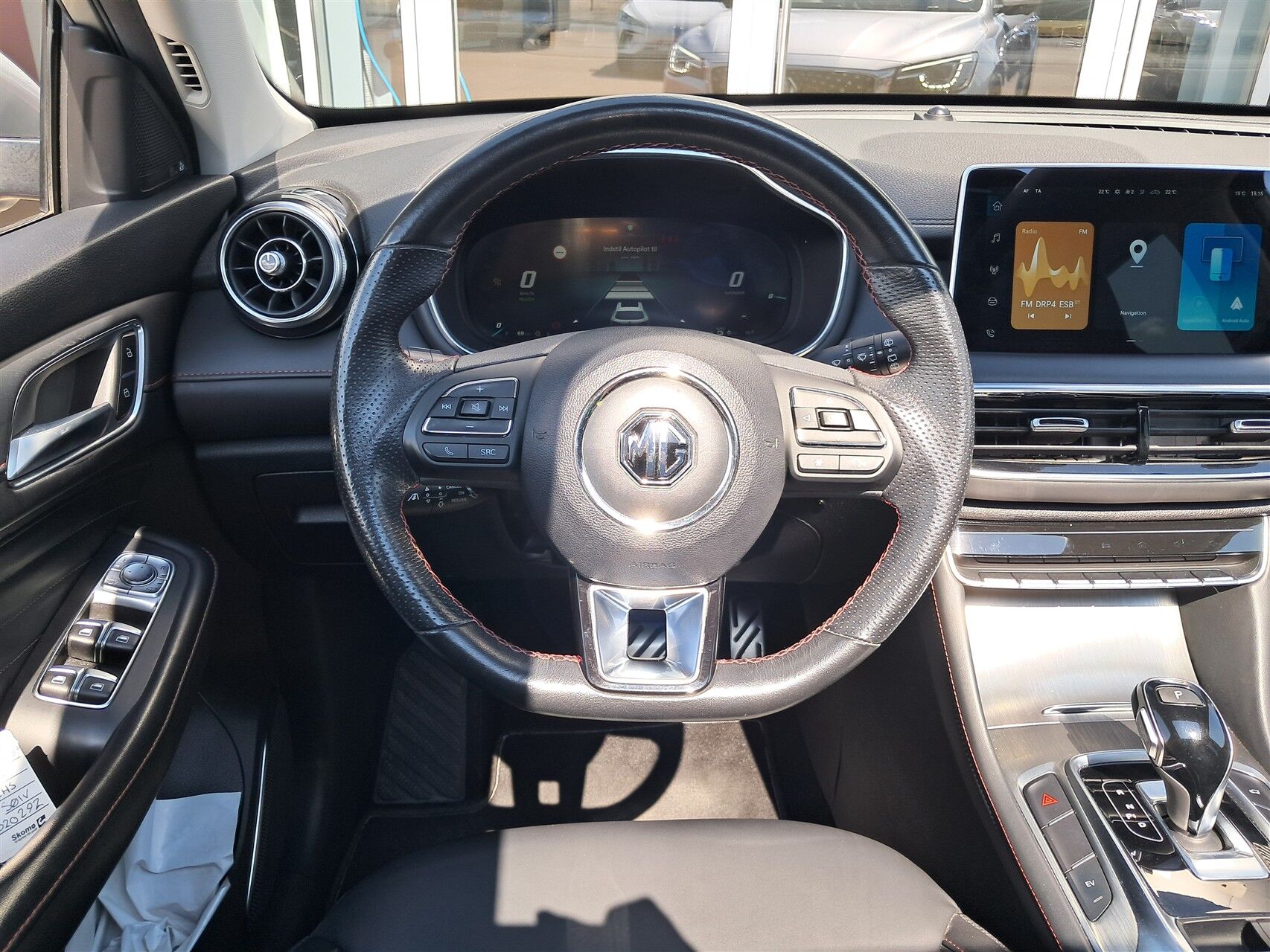 Billede af MG EHS 1,5 T GDI  Plugin-hybrid Luxury 258HK 5d 10g Aut.
