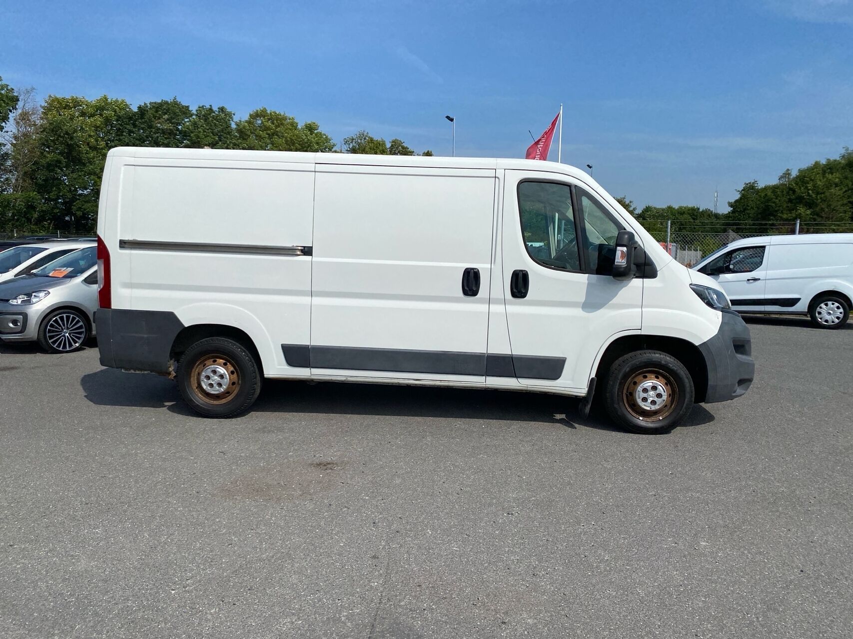 Billede af Peugeot Boxer 330 L2H1 2,0 BlueHDi 130HK Van 6g