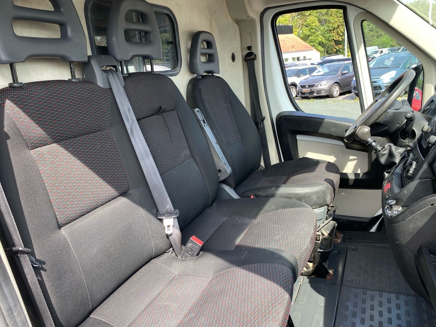 Billede af Peugeot Boxer 330 L2H1 2,0 BlueHDi 130HK Van 6g