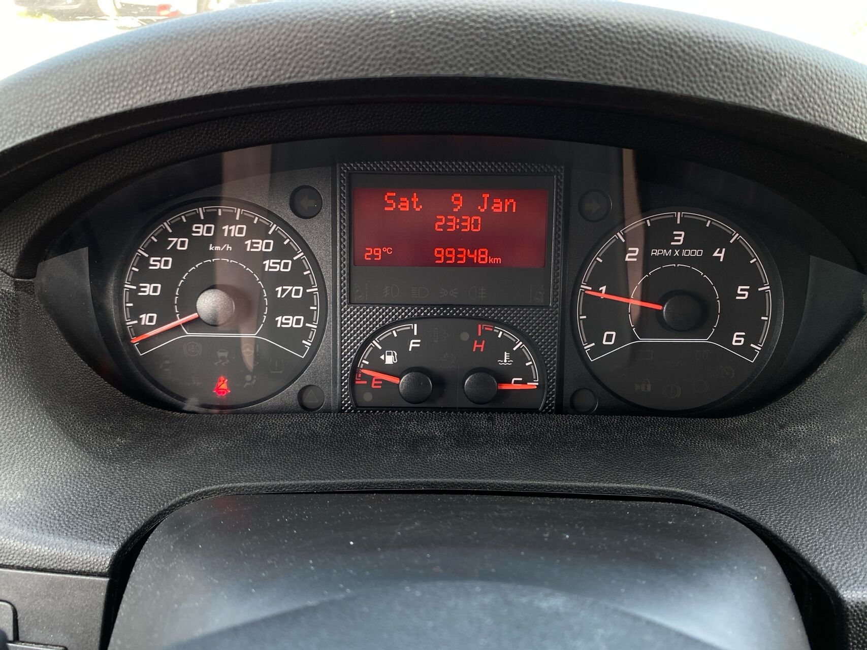 Billede af Peugeot Boxer 330 L2H1 2,0 BlueHDi 130HK Van 6g