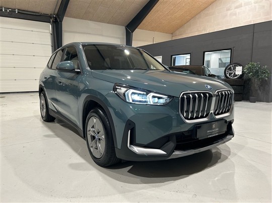 BMW iX1 xDrive30 EL 4x4 313HK 5d Aut.