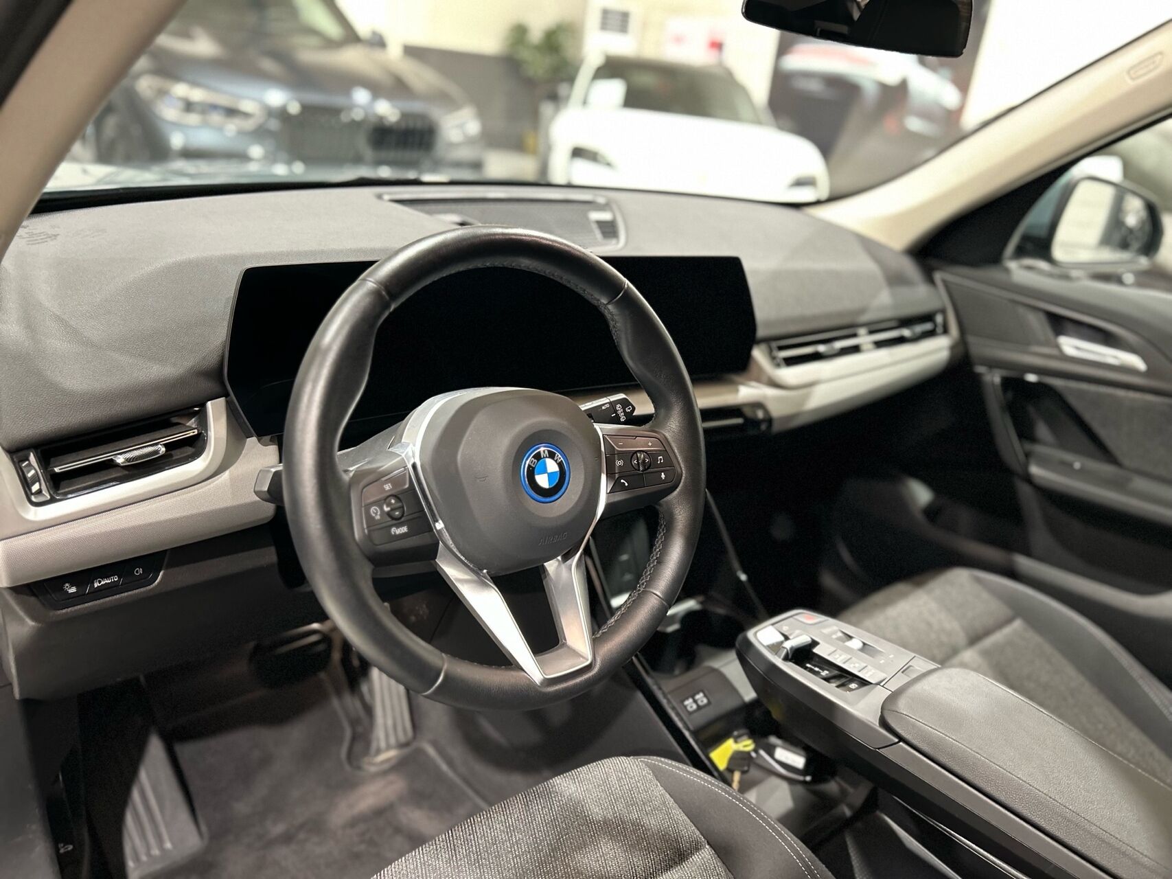 Billede af BMW iX1 xDrive30 EL 4x4 313HK 5d Aut.