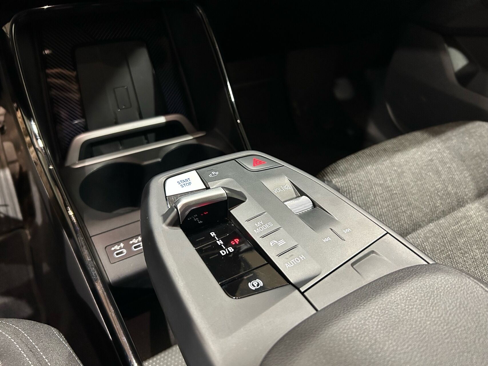 Billede af BMW iX1 xDrive30 EL 4x4 313HK 5d Aut.