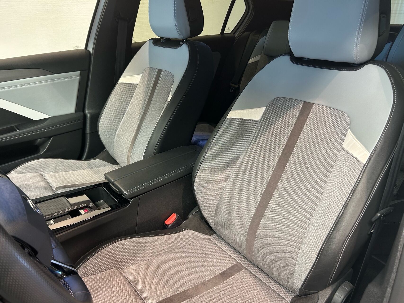 Billede af Opel Astra 1,2 PureTech Elegance 130HK 5d 8g Aut.