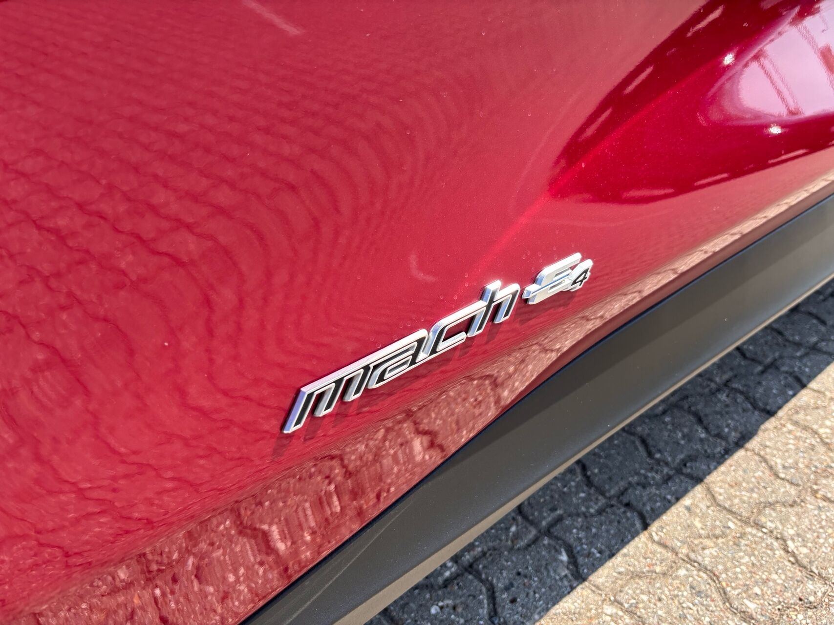 Billede af Ford Mustang Mach-E EL UR Premium AWD 375HK 5d Aut.