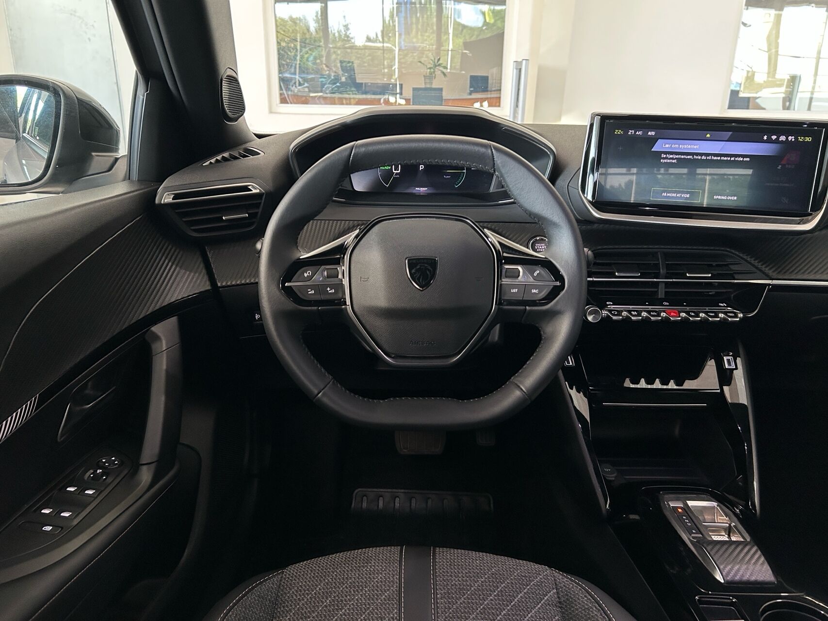 Billede af Peugeot e-2008 EL Allure 156HK 5d Aut.