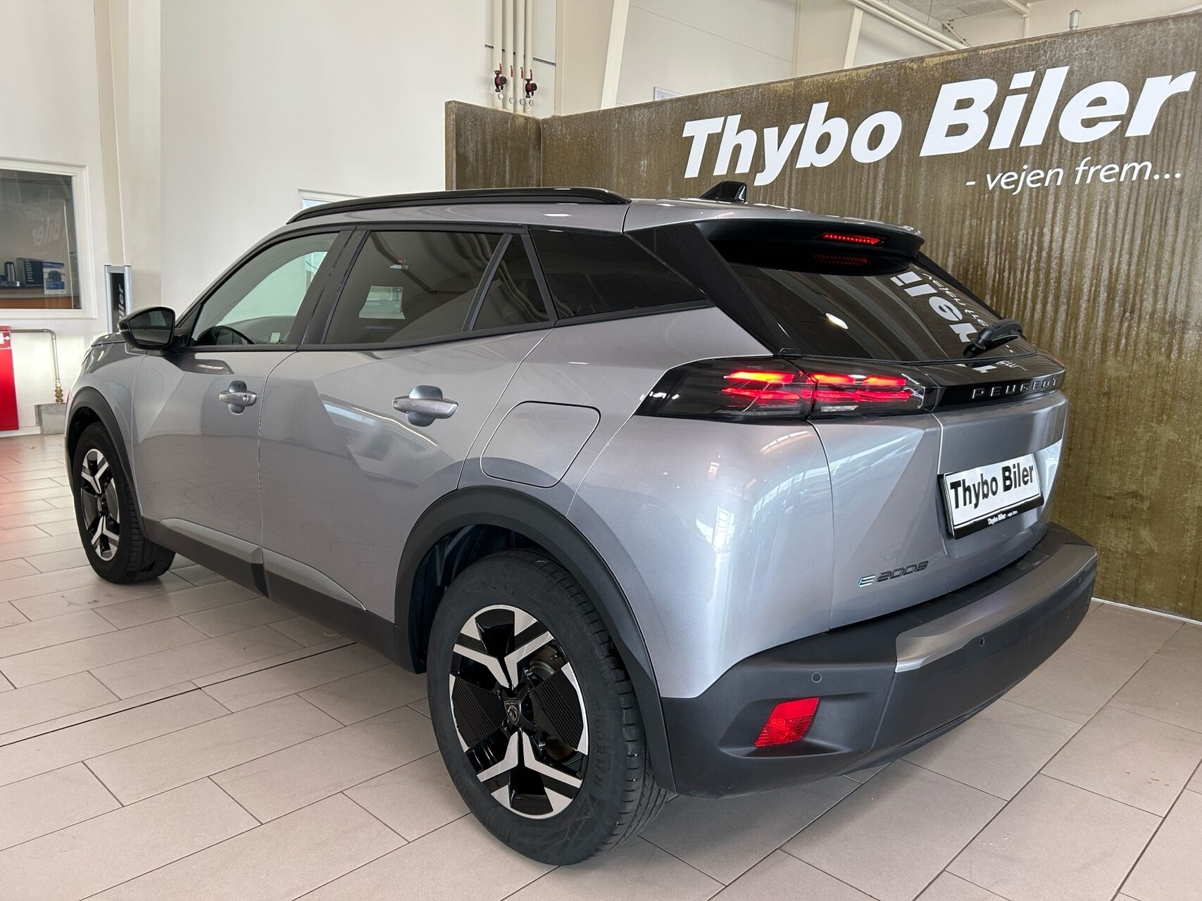 Billede af Peugeot e-2008 EL Allure 156HK 5d Aut.