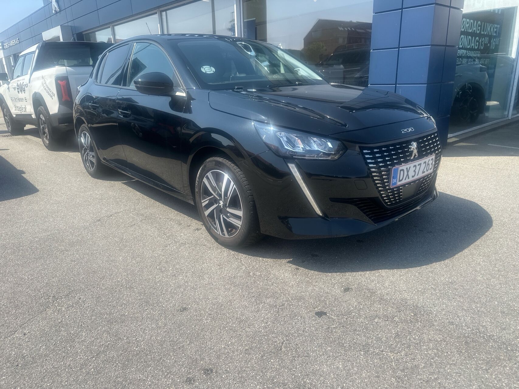 Billede af Peugeot 208 1,2 PureTech Flash EAT8 100HK 5d 8g Aut.