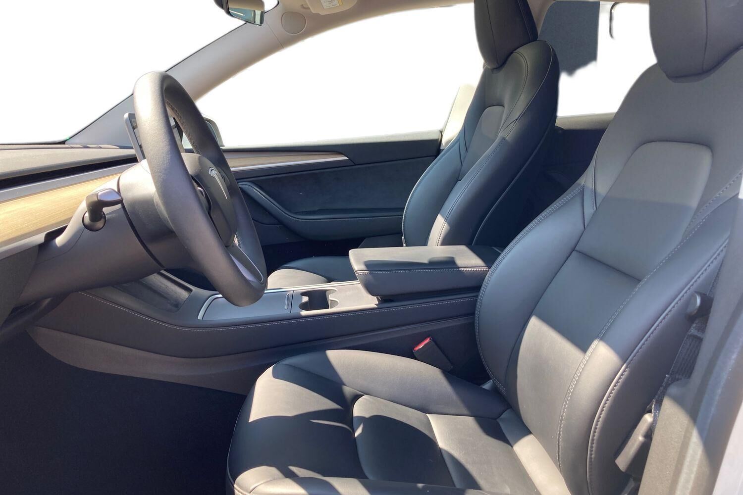 Billede af Tesla Model Y EL RWD 299HK 5d Aut.