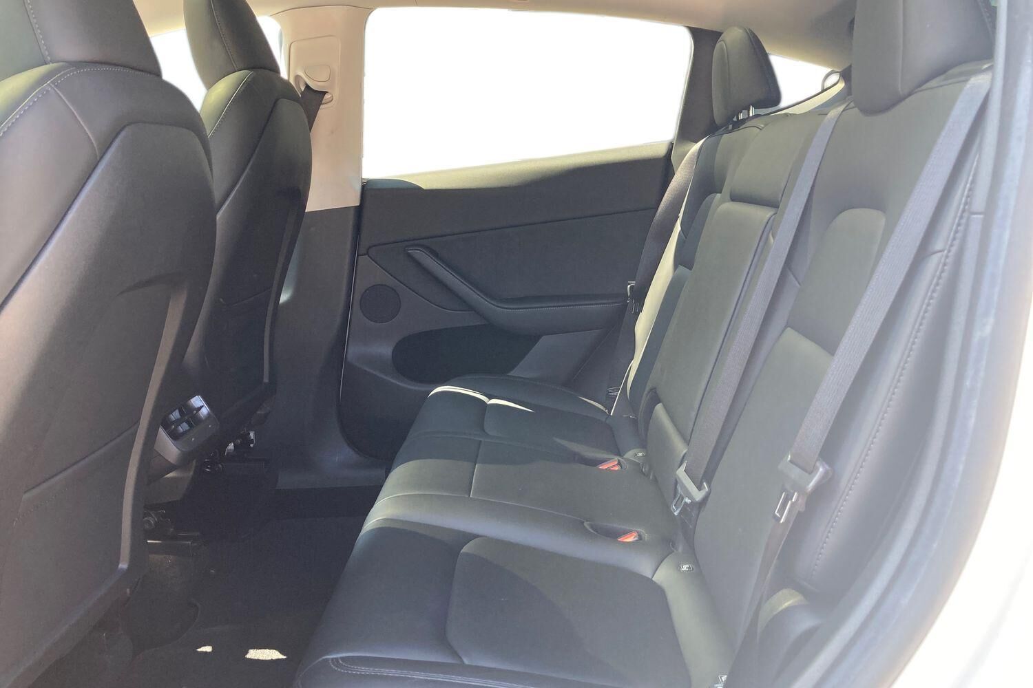 Billede af Tesla Model Y EL RWD 299HK 5d Aut.