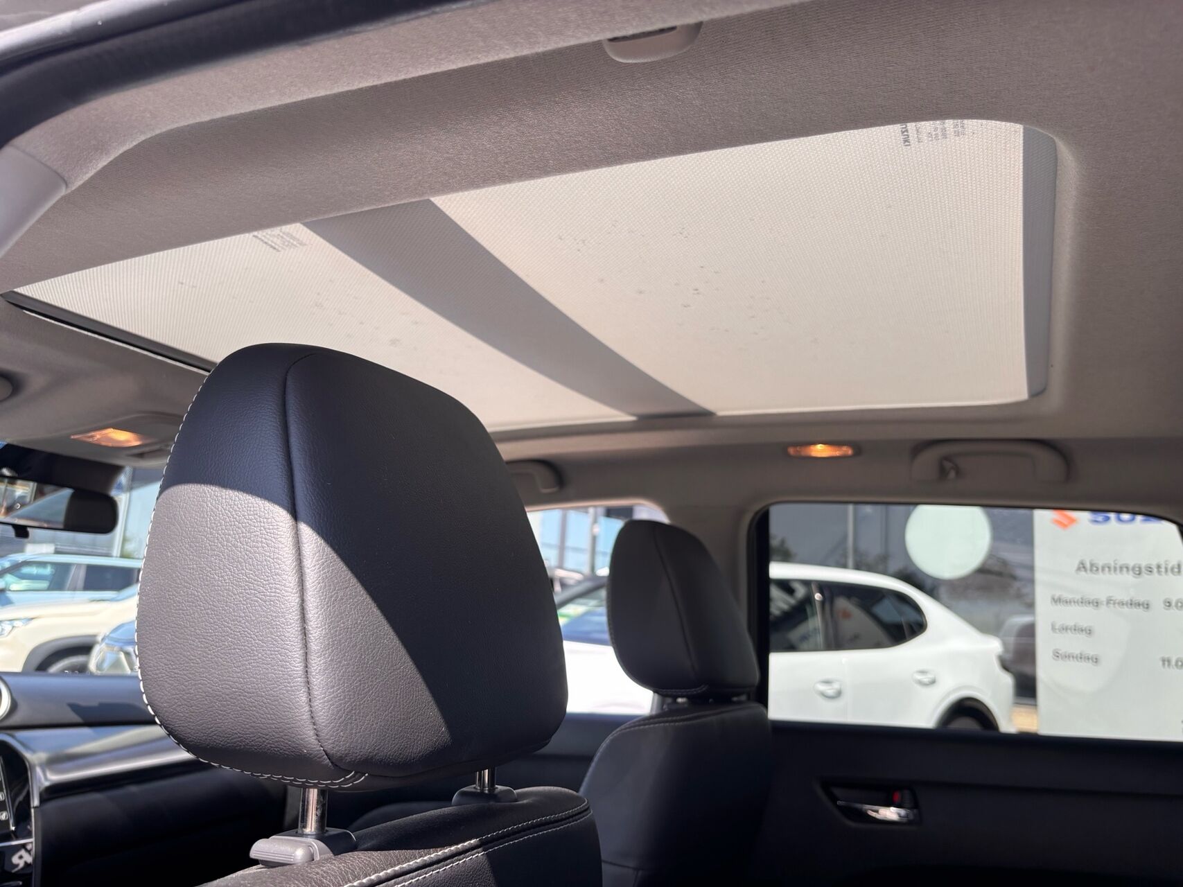 Billede af Suzuki Vitara 1,0 Boosterjet Adventure 112HK 5d 6g Aut.