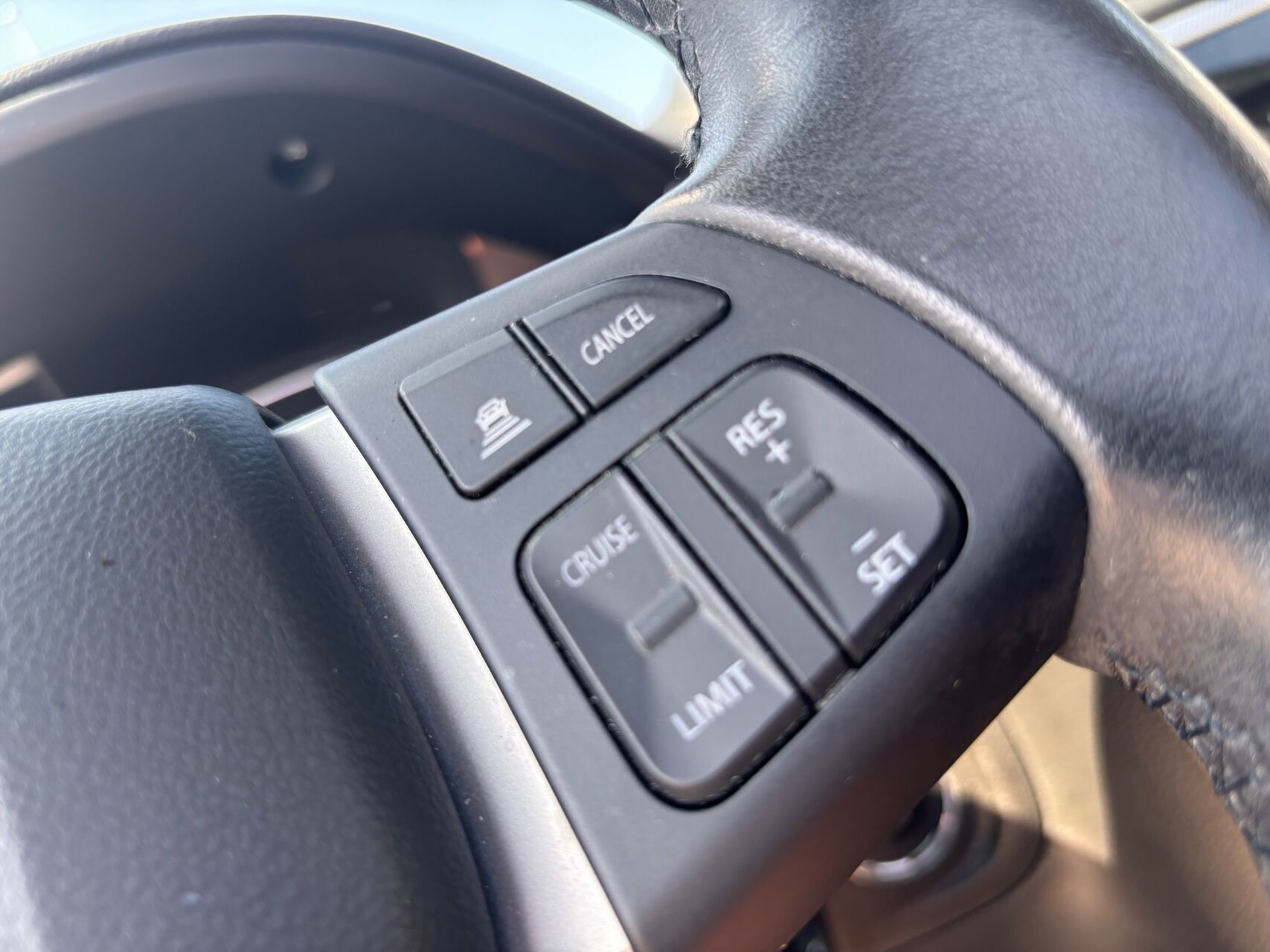Billede af Suzuki Vitara 1,0 Boosterjet Adventure 112HK 5d 6g Aut.